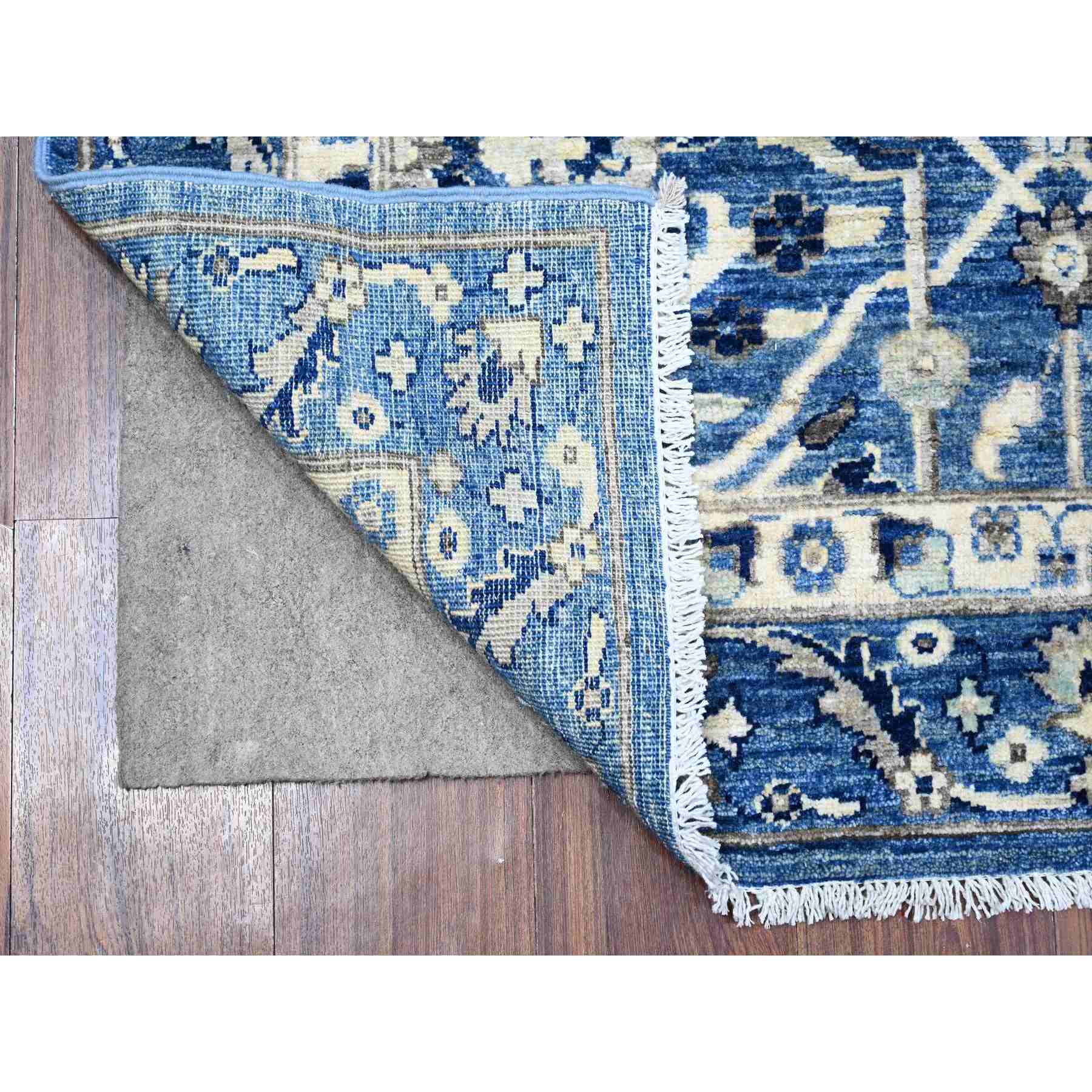 Heriz-Hand-Knotted-Rug-444555