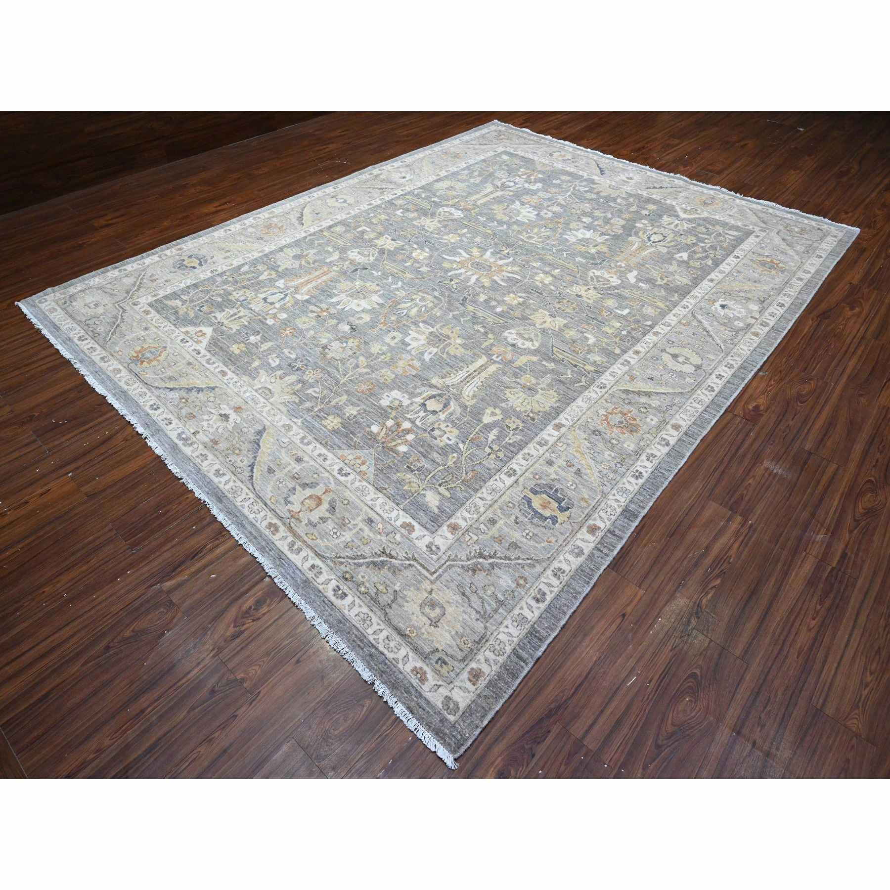 Heriz-Hand-Knotted-Rug-447120