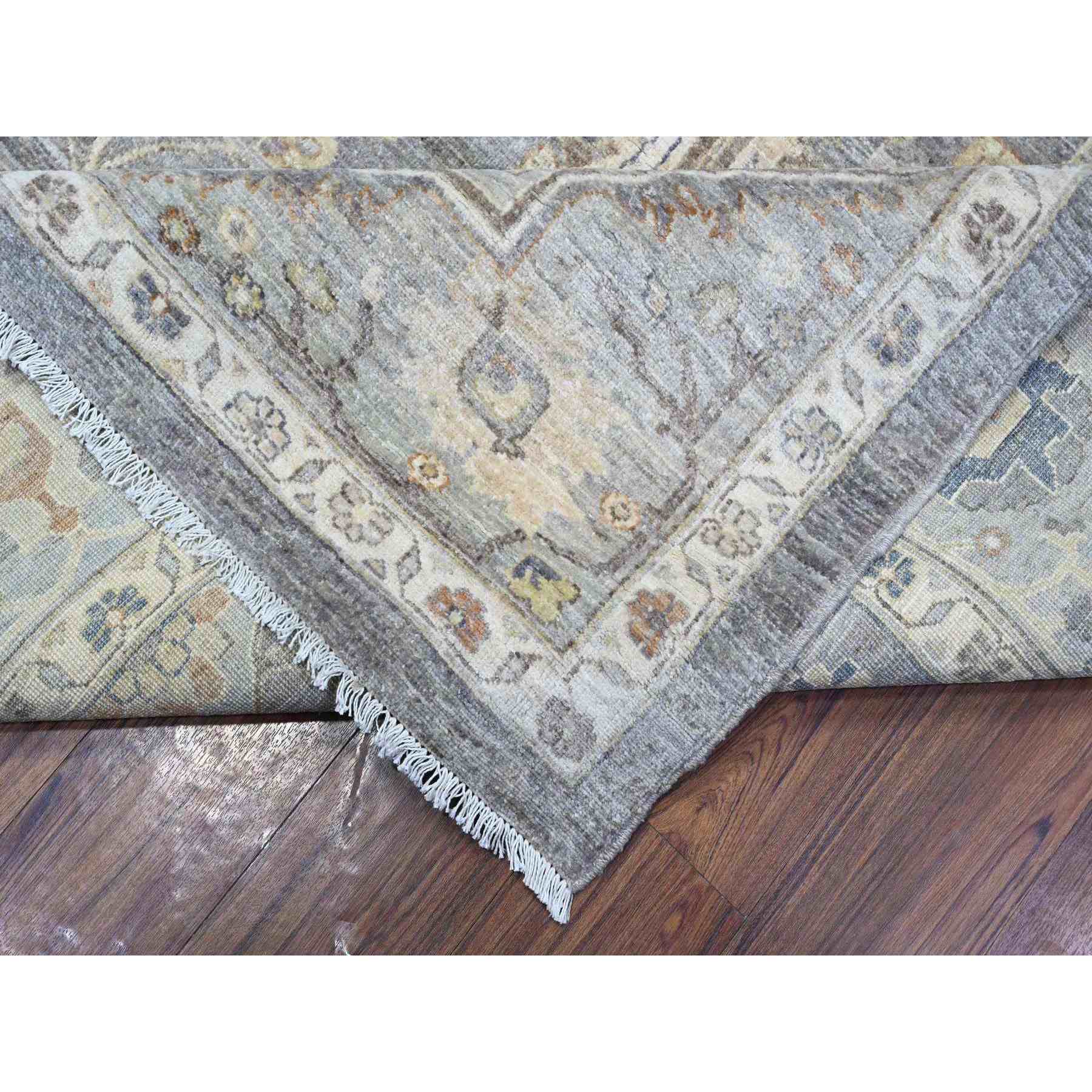 Heriz-Hand-Knotted-Rug-447120