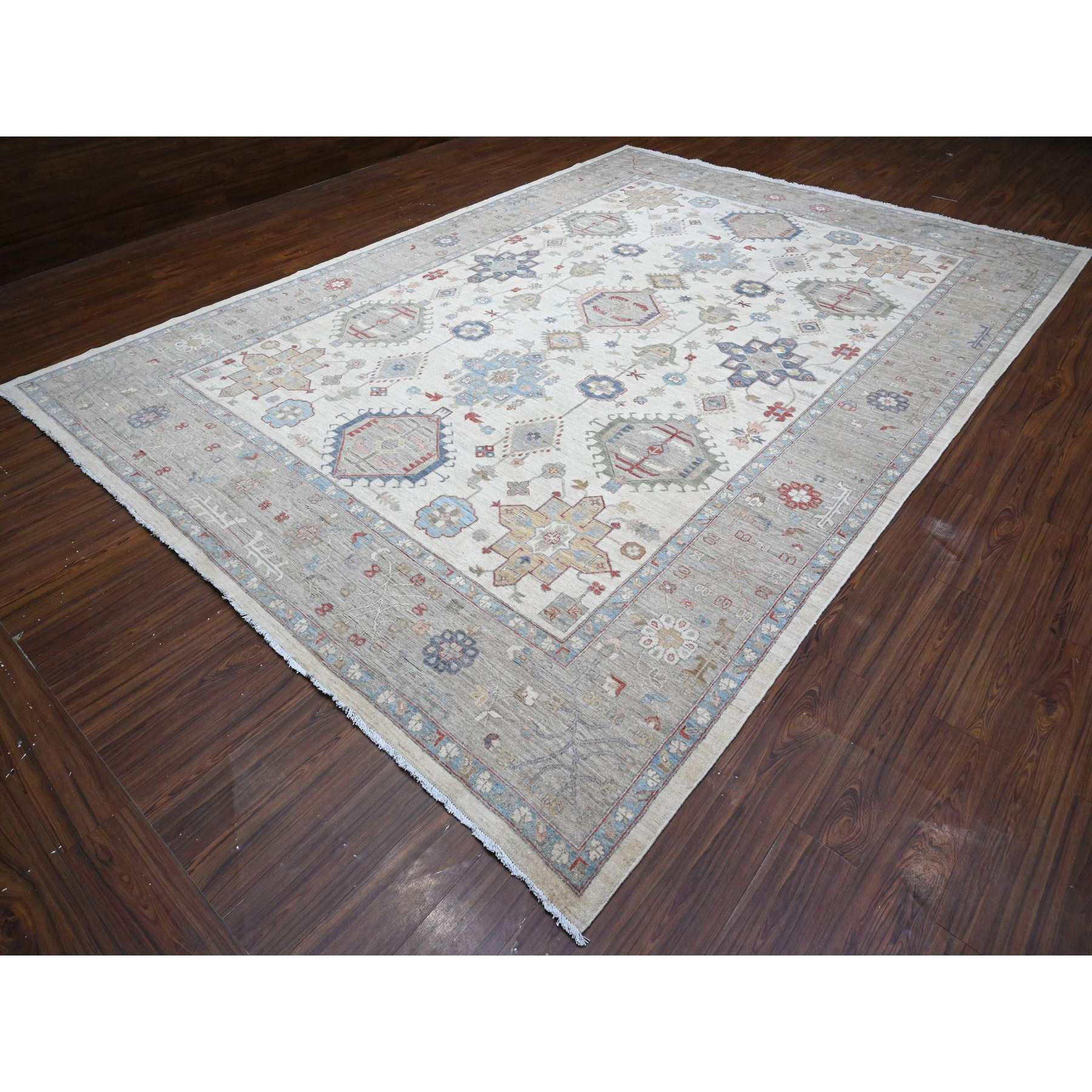Heriz-Hand-Knotted-Rug-447460