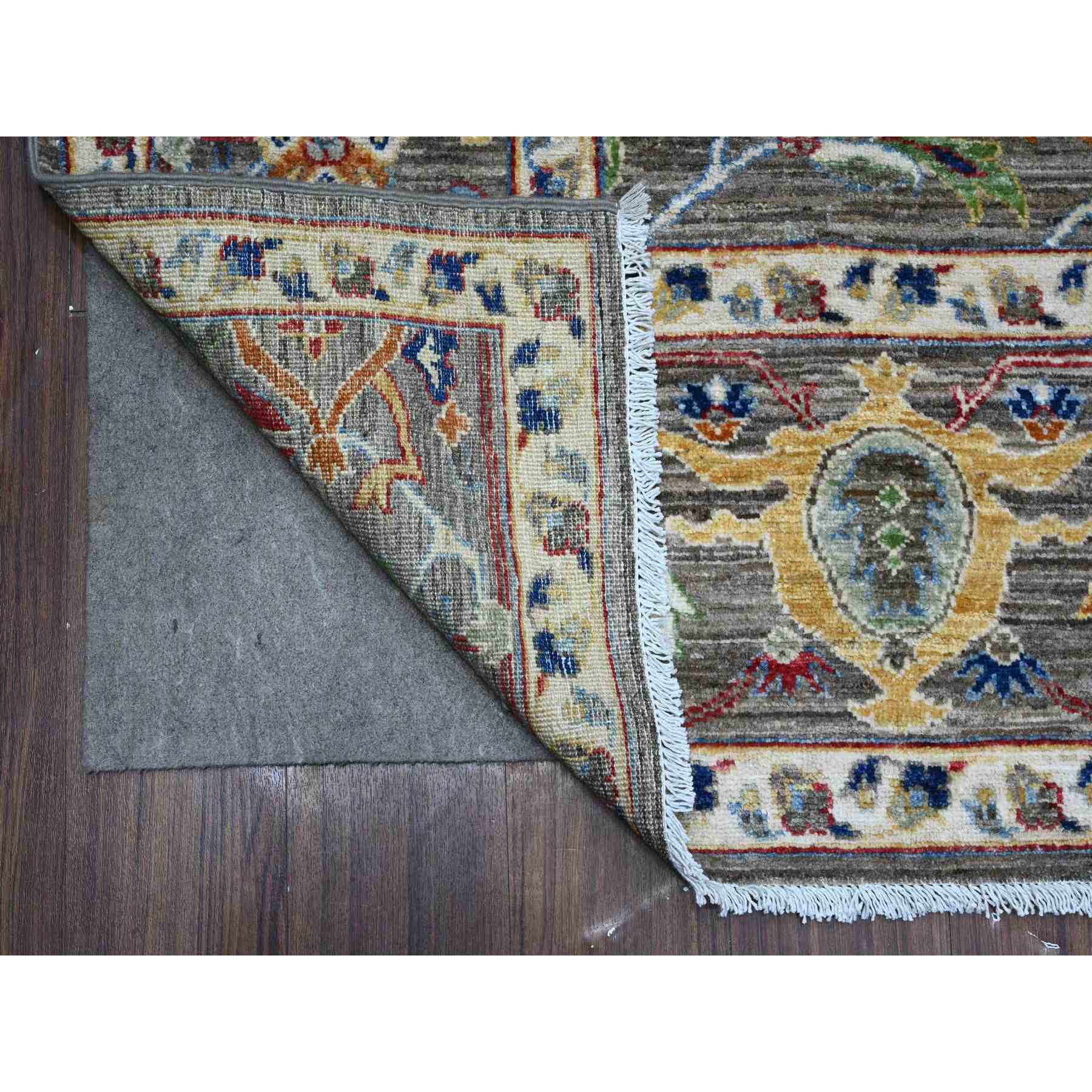 Oushak-And-Peshawar-Hand-Knotted-Rug-447130