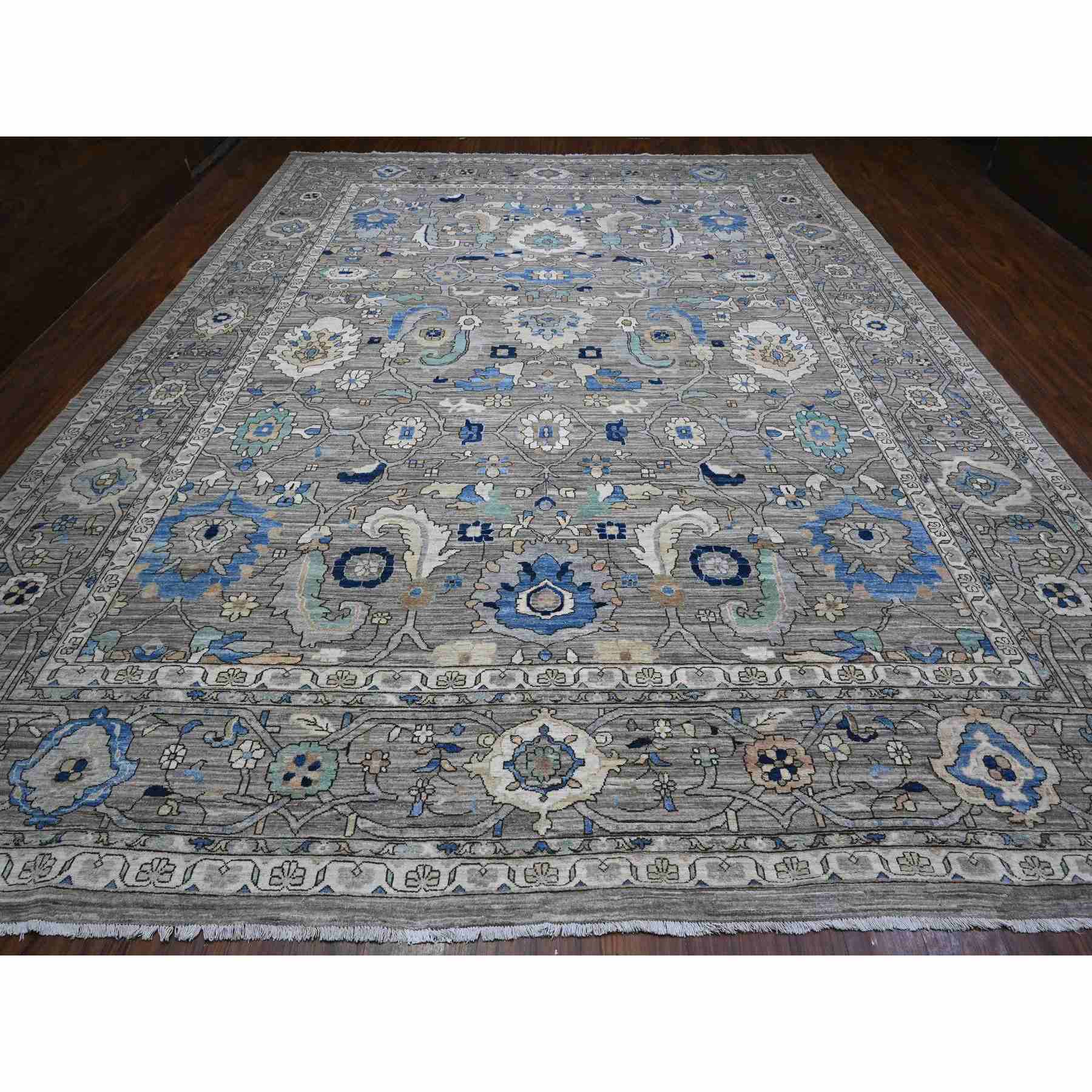 Heriz-Hand-Knotted-Rug-448095