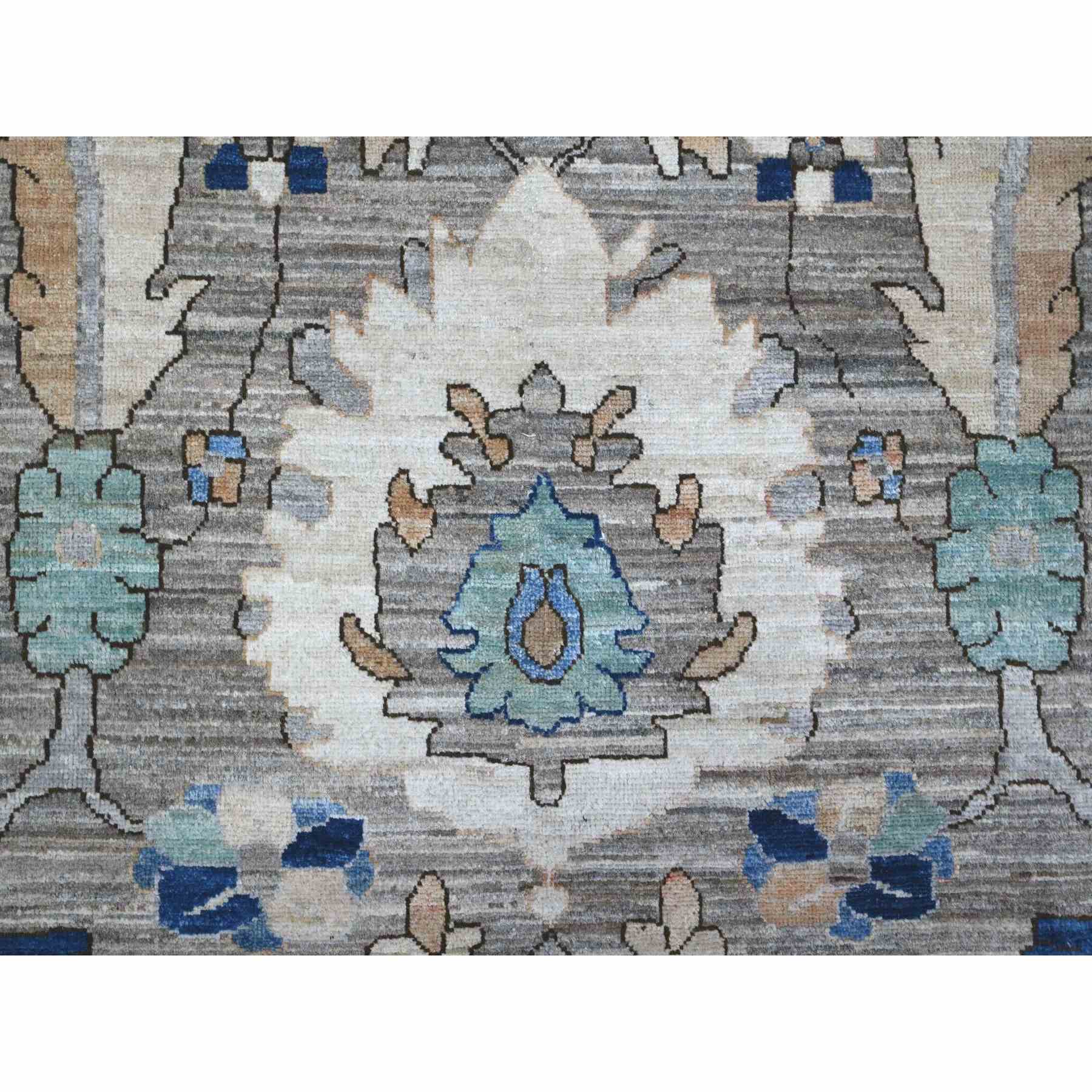 Heriz-Hand-Knotted-Rug-448095
