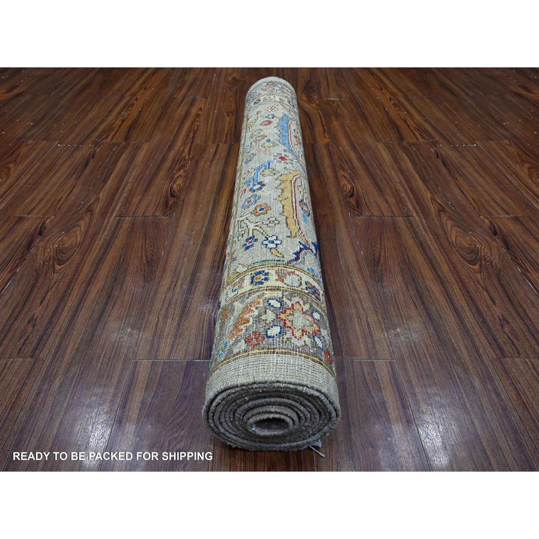 Heriz-Hand-Knotted-Rug-448350