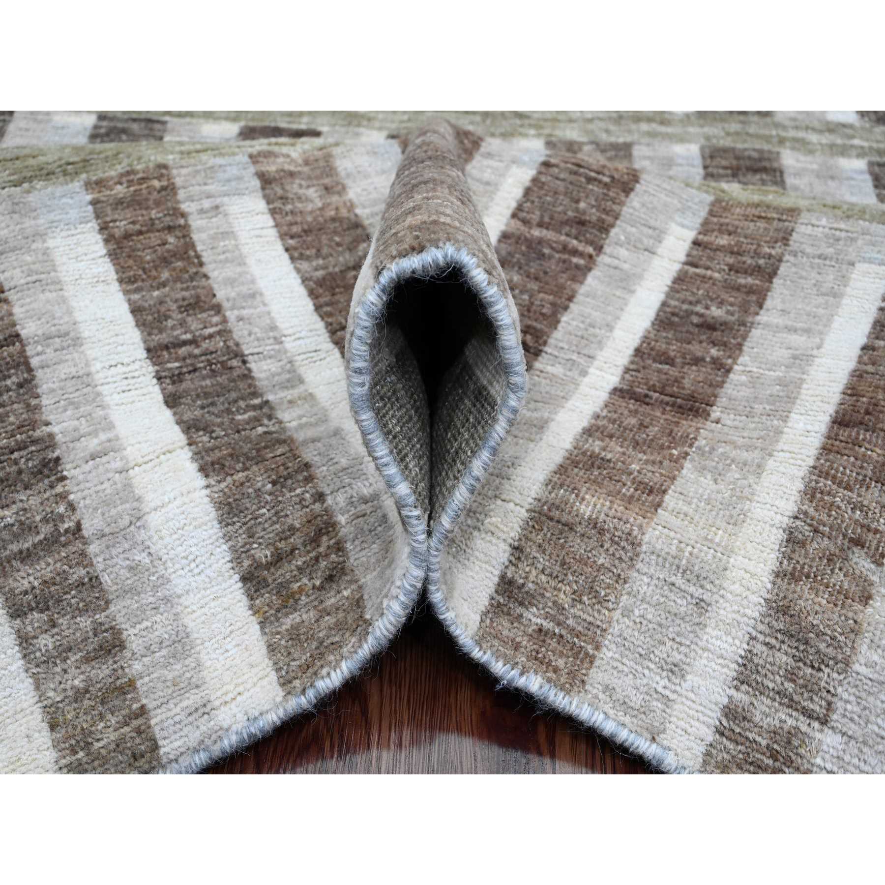 Modern-and-Contemporary-Hand-Knotted-Rug-448865