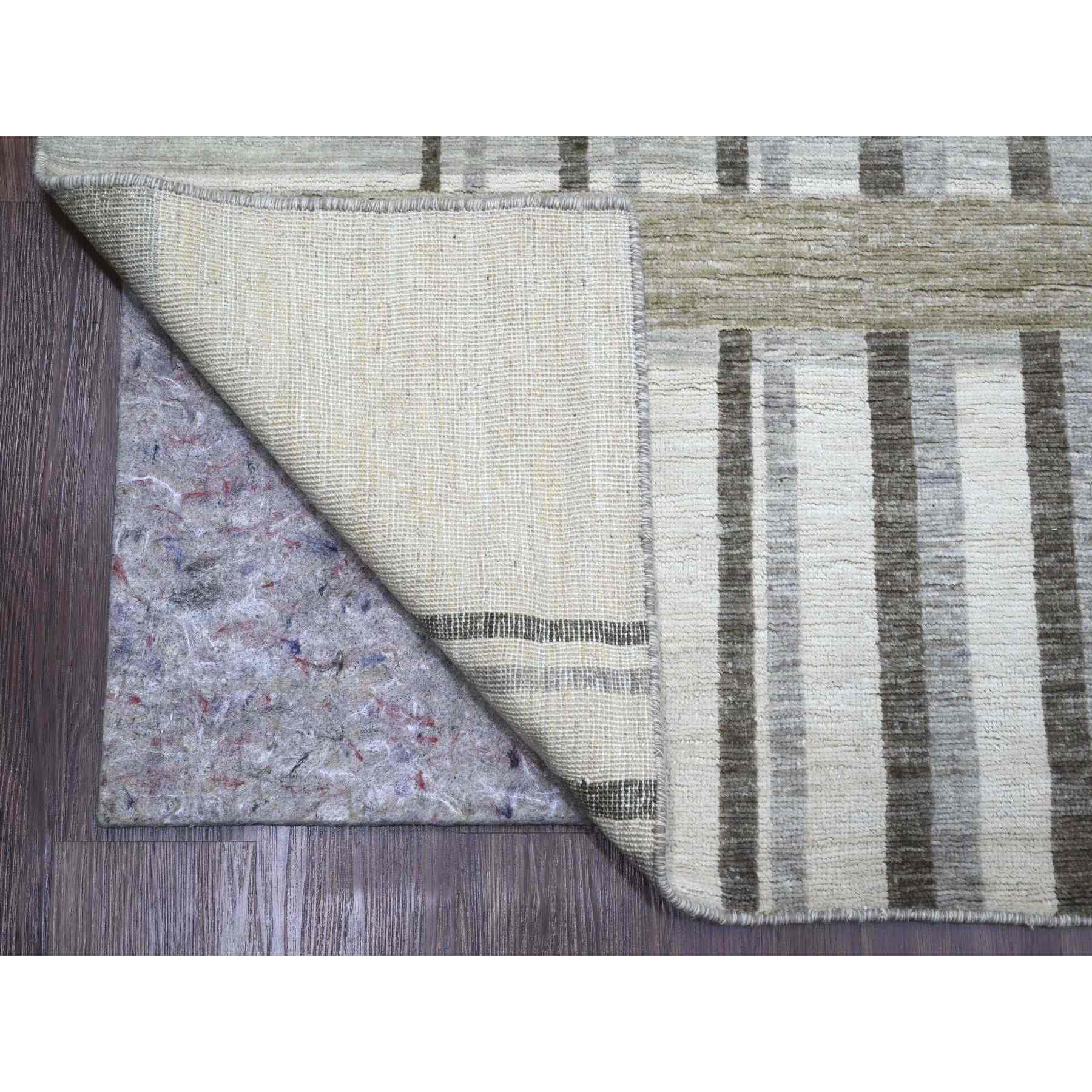 Modern-and-Contemporary-Hand-Knotted-Rug-448870