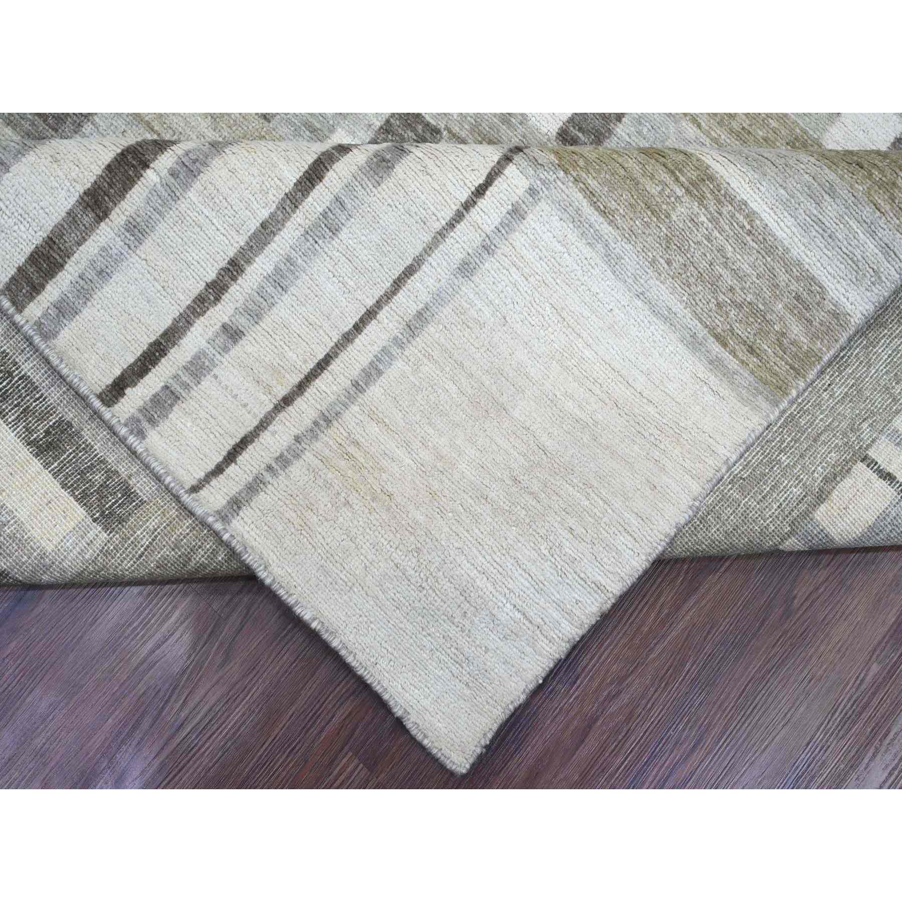 Modern-and-Contemporary-Hand-Knotted-Rug-448870