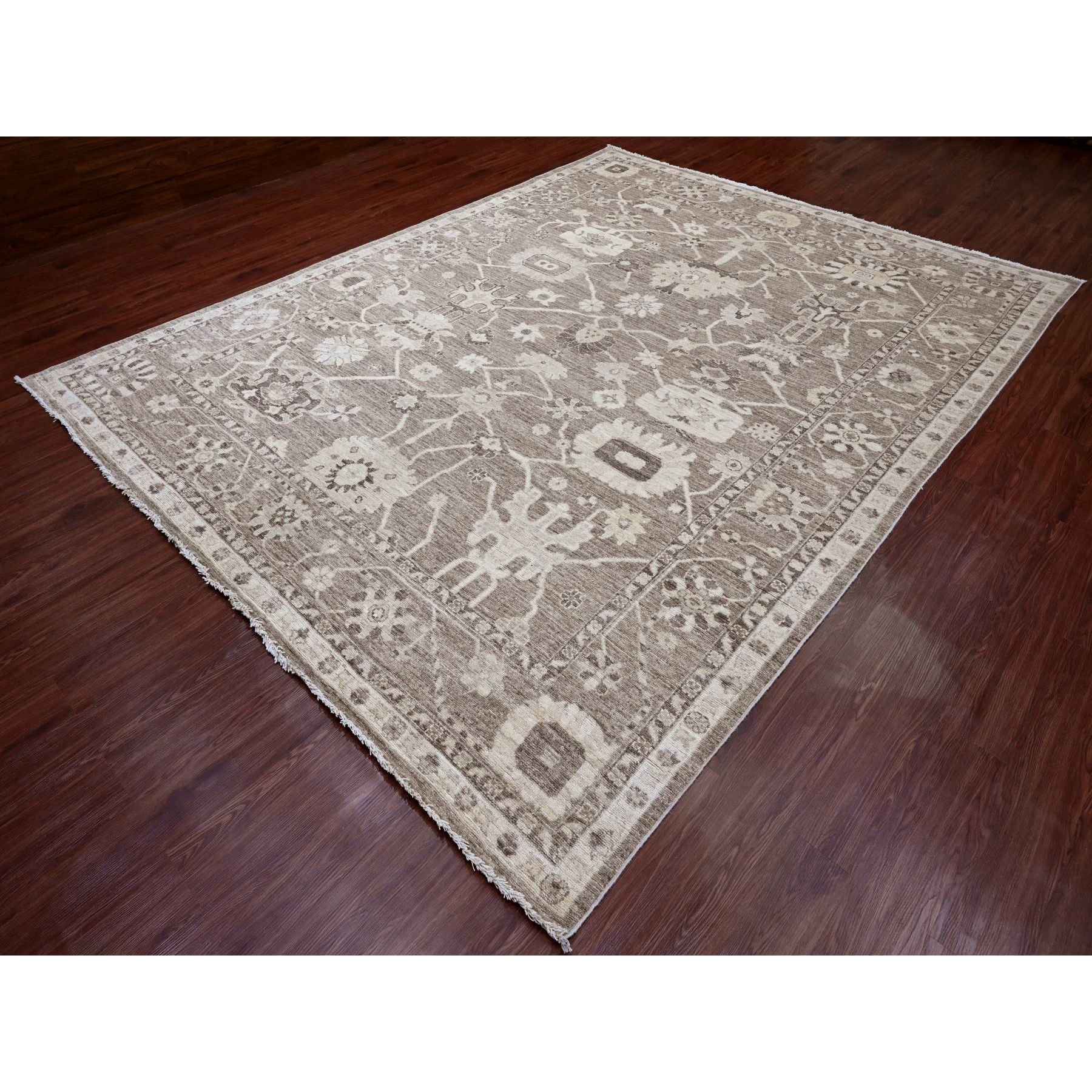 Oushak-And-Peshawar-Hand-Knotted-Rug-449335