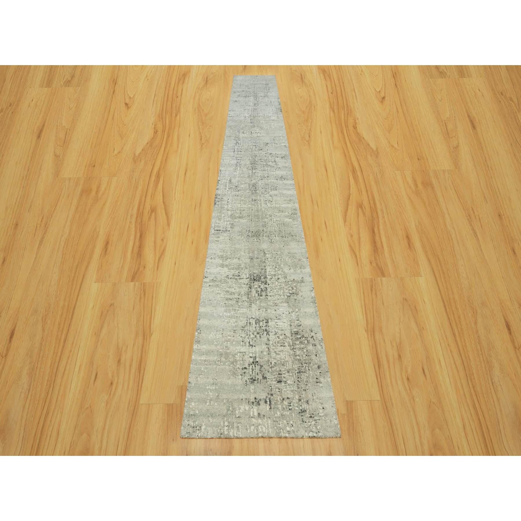 Modern-and-Contemporary-Hand-Knotted-Rug-452155