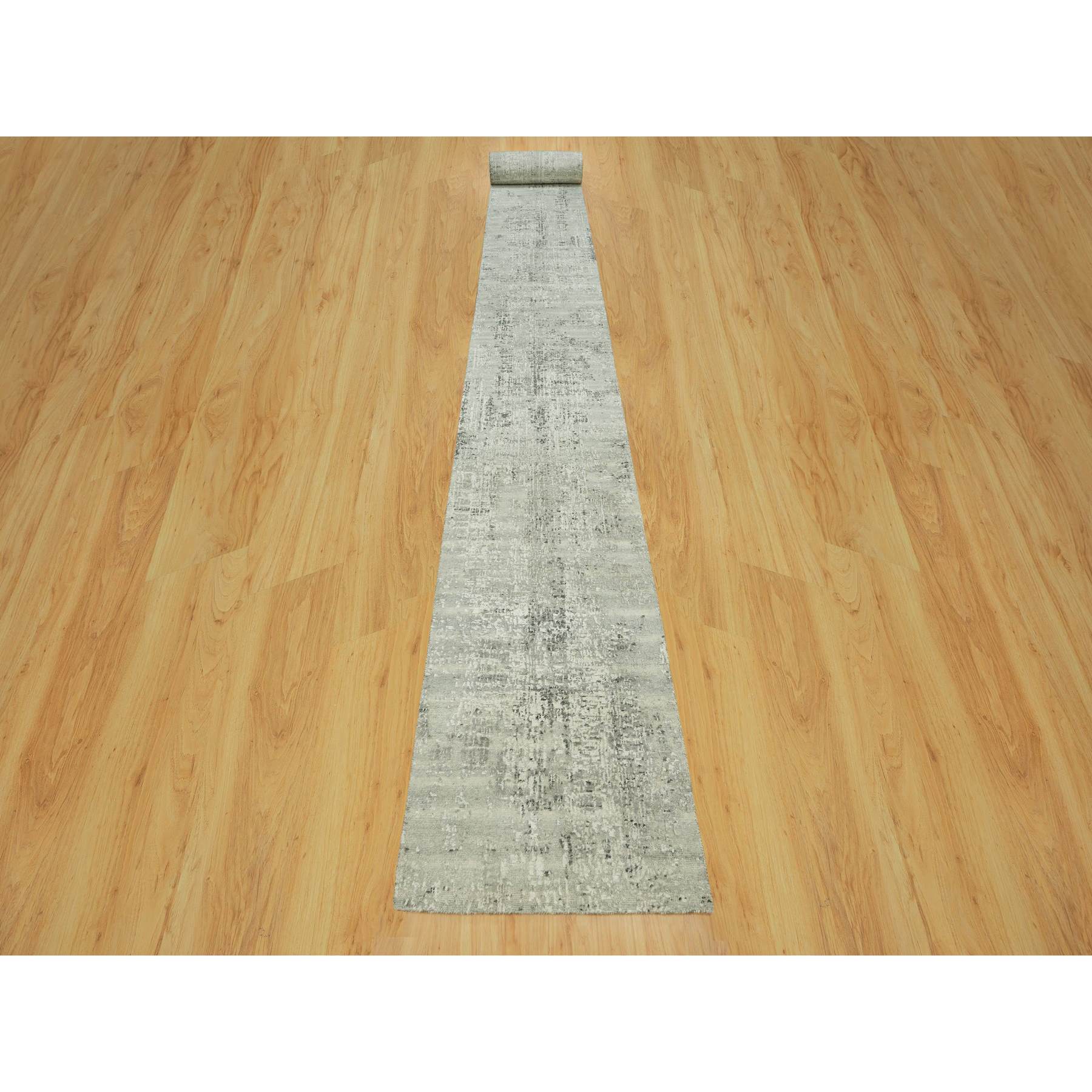 Modern-and-Contemporary-Hand-Knotted-Rug-452160