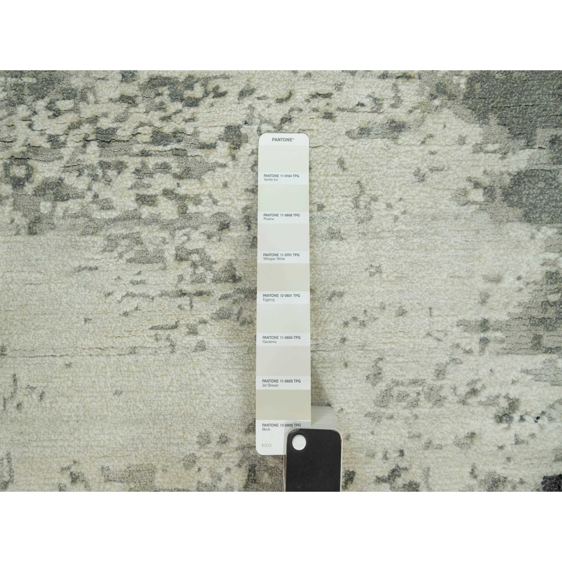 Modern-and-Contemporary-Hand-Knotted-Rug-452270