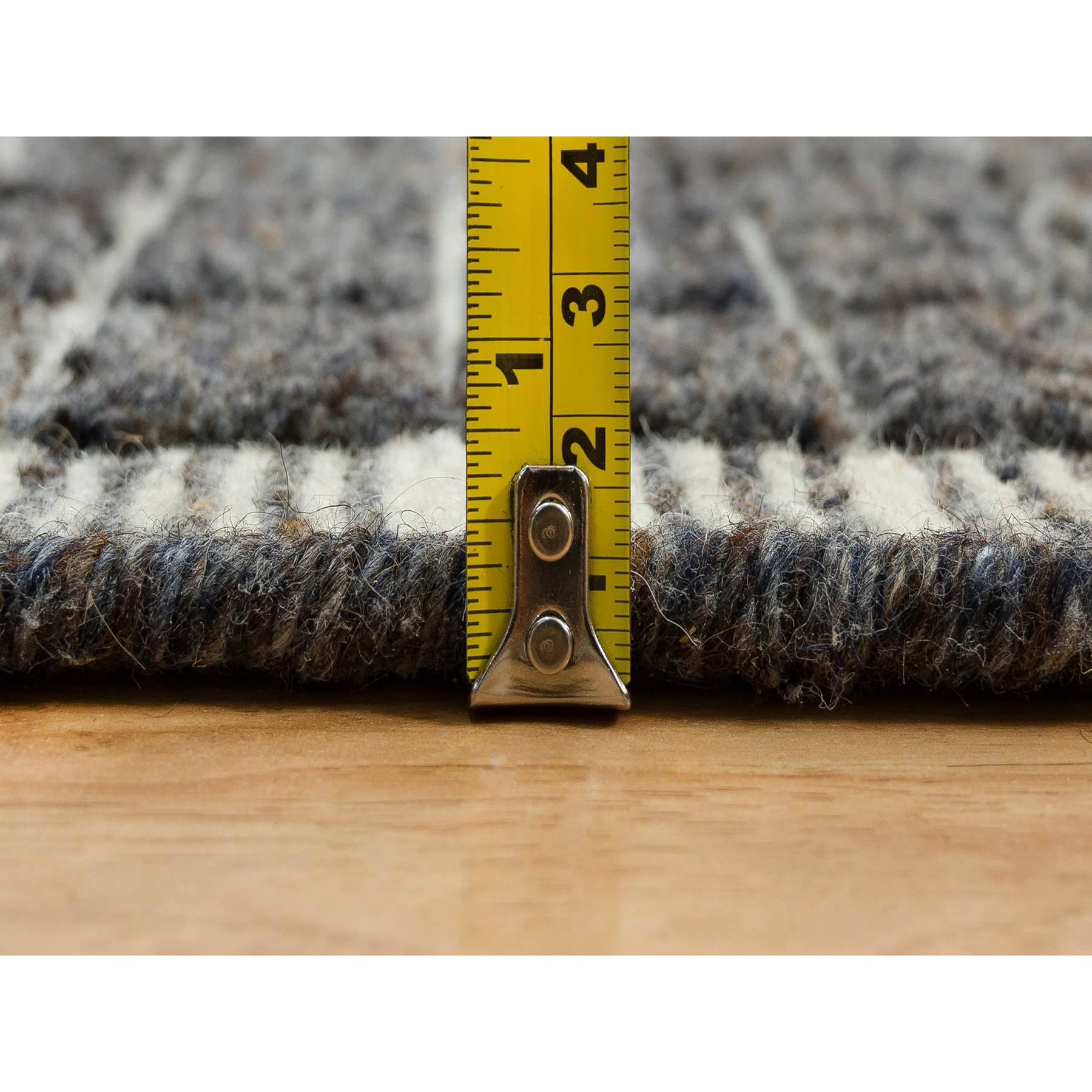 Modern-and-Contemporary-Hand-Loomed-Rug-450940