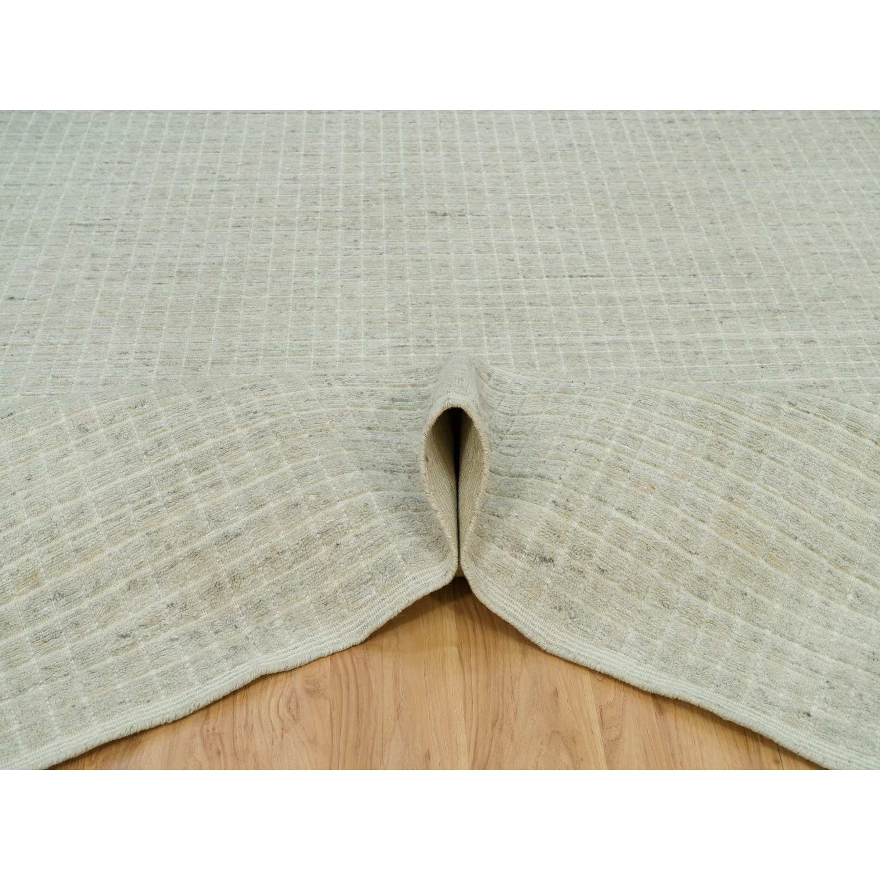 Modern-and-Contemporary-Hand-Loomed-Rug-451705