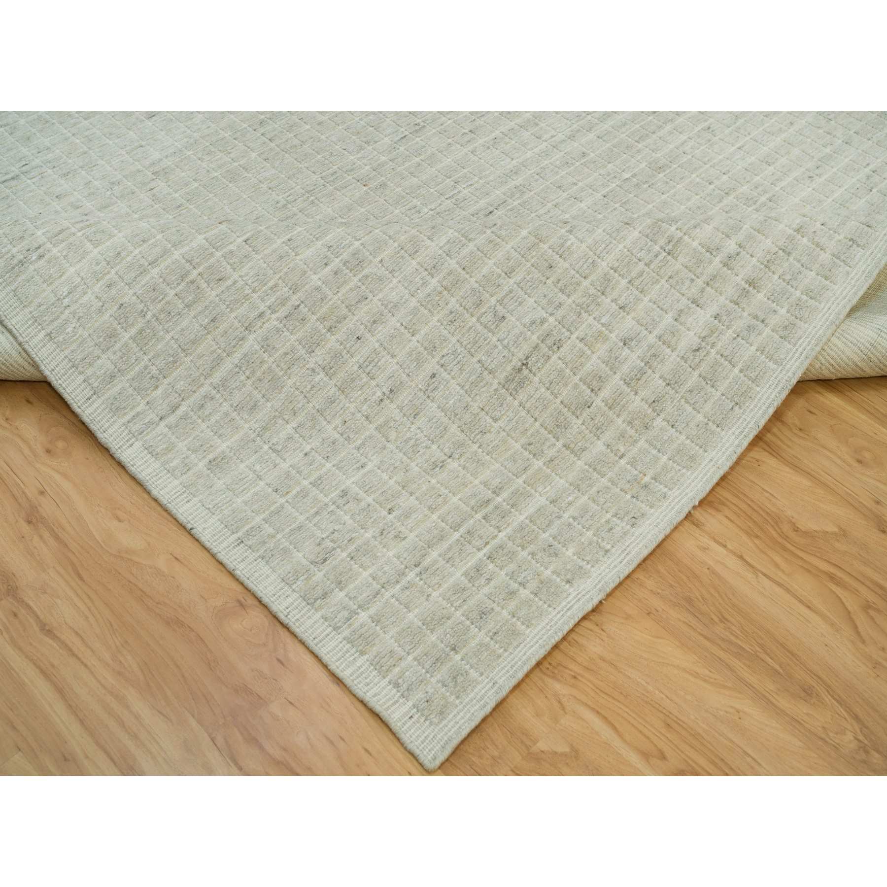 Modern-and-Contemporary-Hand-Loomed-Rug-451705