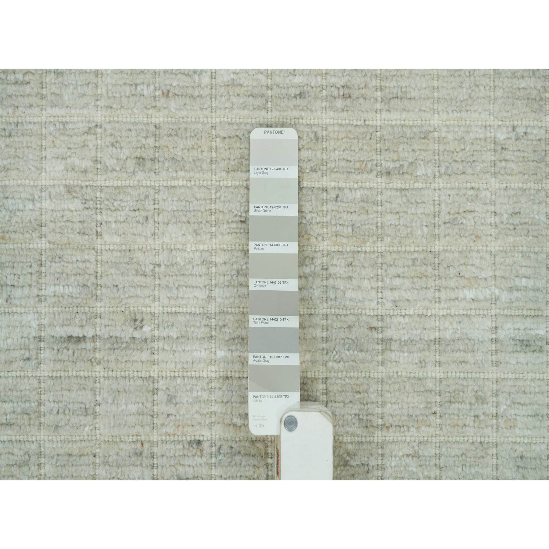 Modern-and-Contemporary-Hand-Loomed-Rug-451705