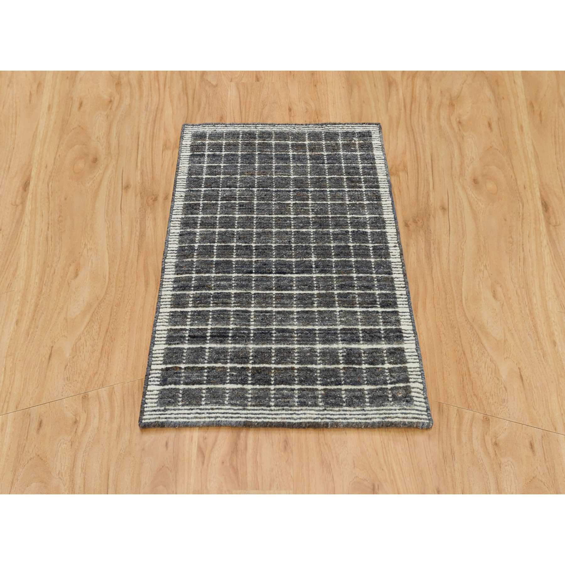 Modern-and-Contemporary-Hand-Loomed-Rug-451795