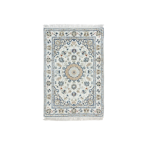 Powder White, 100% Wool, Hand Knotted, Nain with Center Medallion Flower Design, 250 KPSI, Mat Oriental Rug