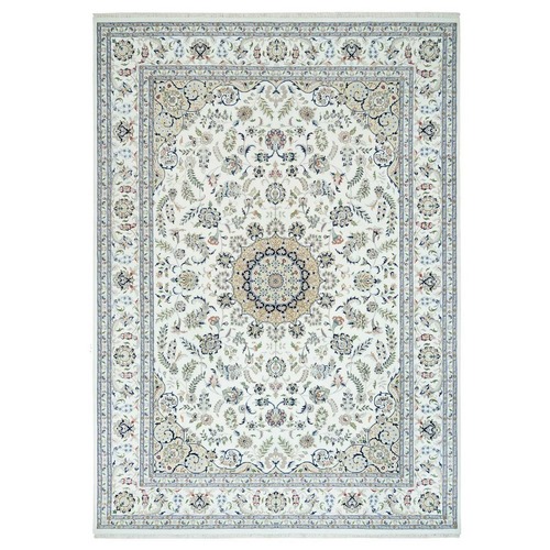 Powder White, Hand Knotted, Nain with Center Medallion Flower Design, 250 KPSI, Extra Soft Wool, Oriental Rug