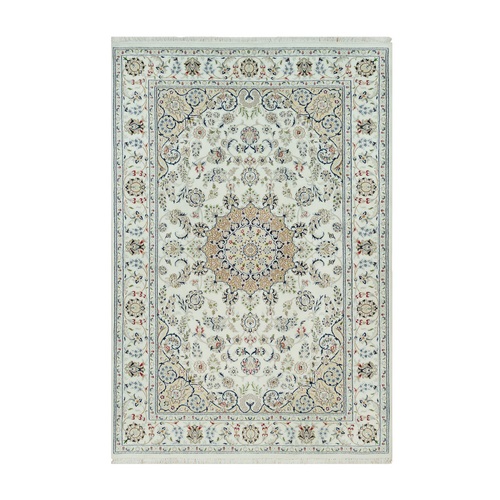 Cannoli Cream, 250 KPSI, Wool and Silk, Hand Knotted, Nain with Center Medallion Flower Design, Oriental Rug