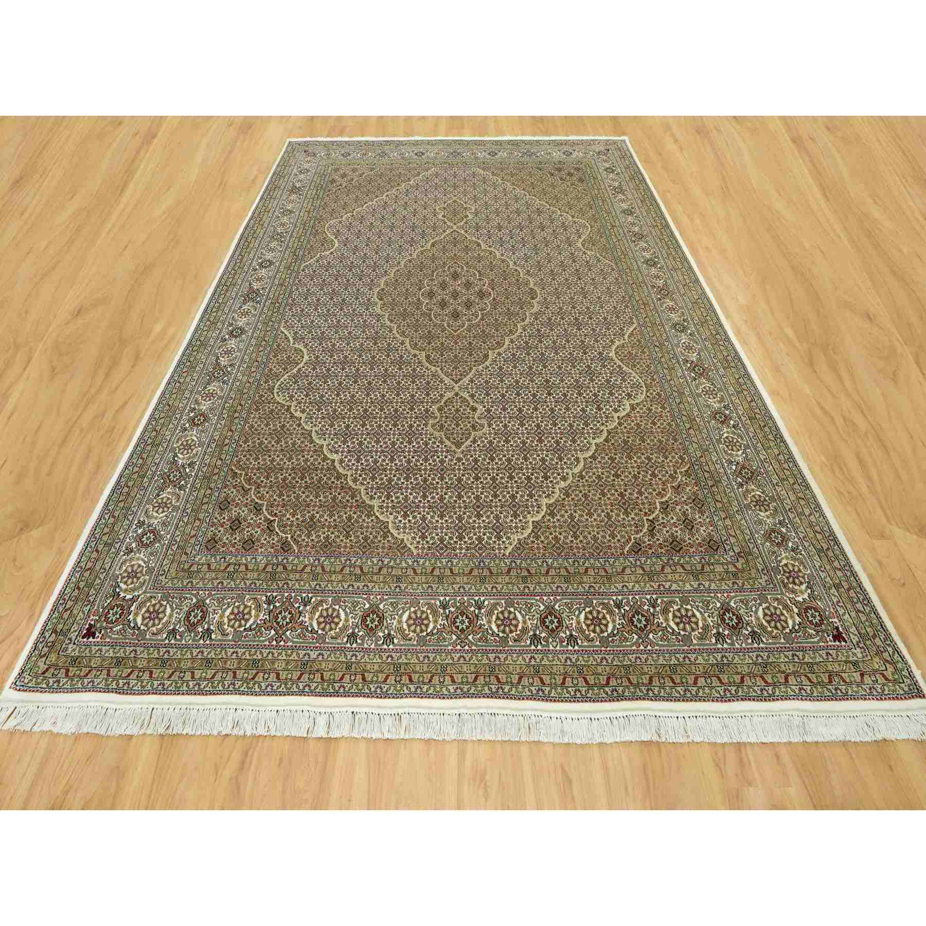 Fine-Oriental-Hand-Knotted-Rug-453025