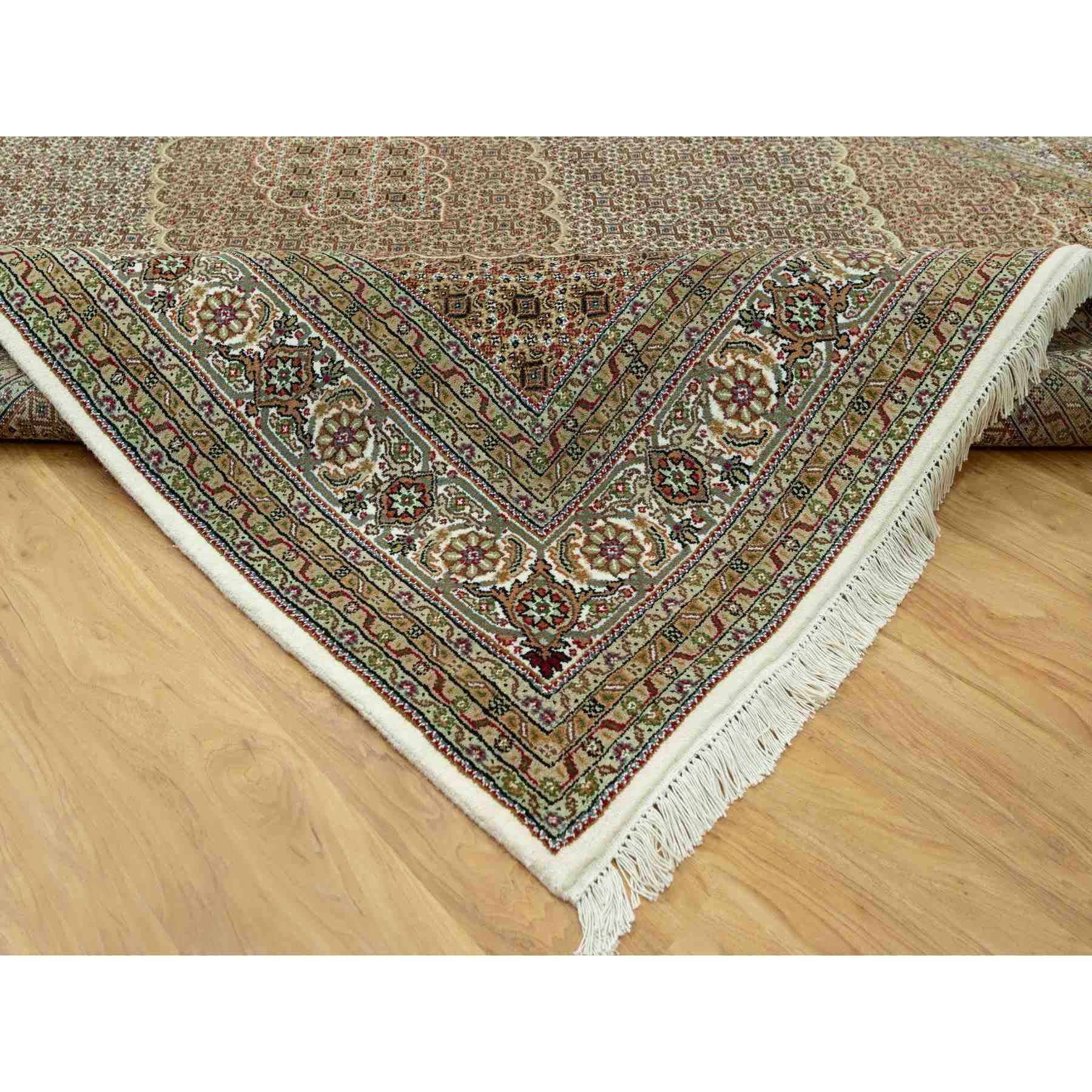 Fine-Oriental-Hand-Knotted-Rug-453025