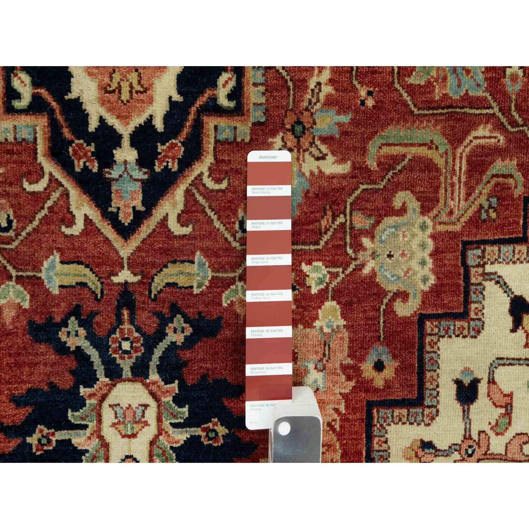 Heriz-Hand-Knotted-Rug-453215