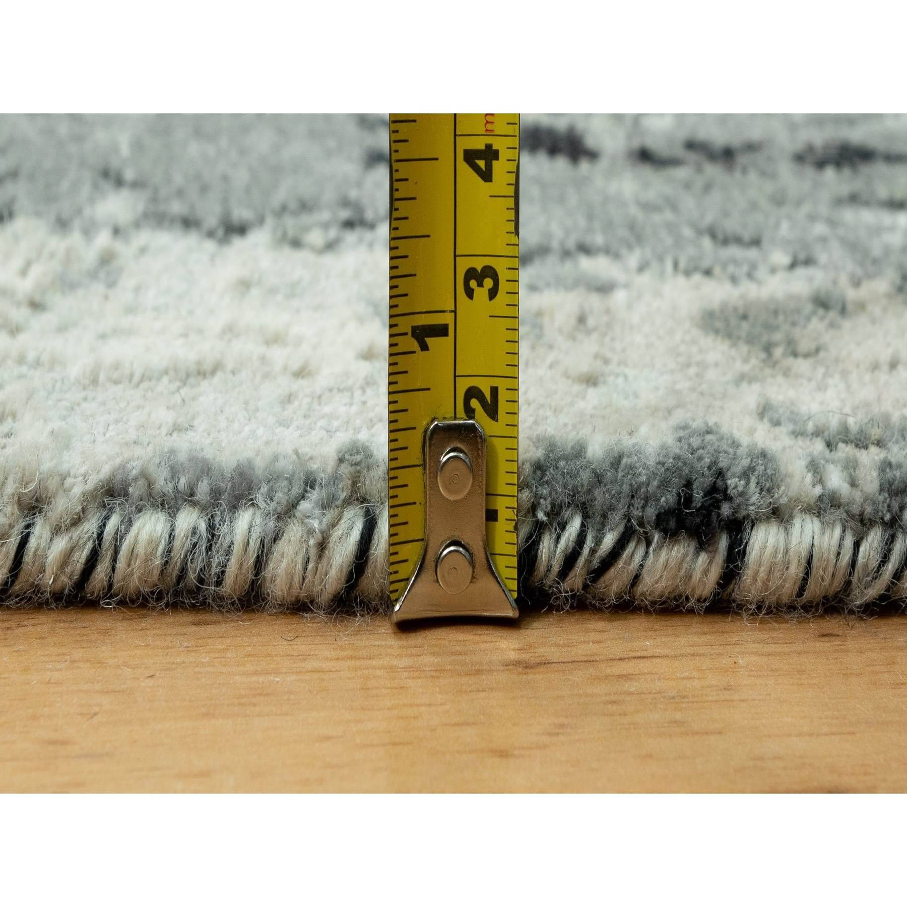Modern-and-Contemporary-Hand-Knotted-Rug-452735