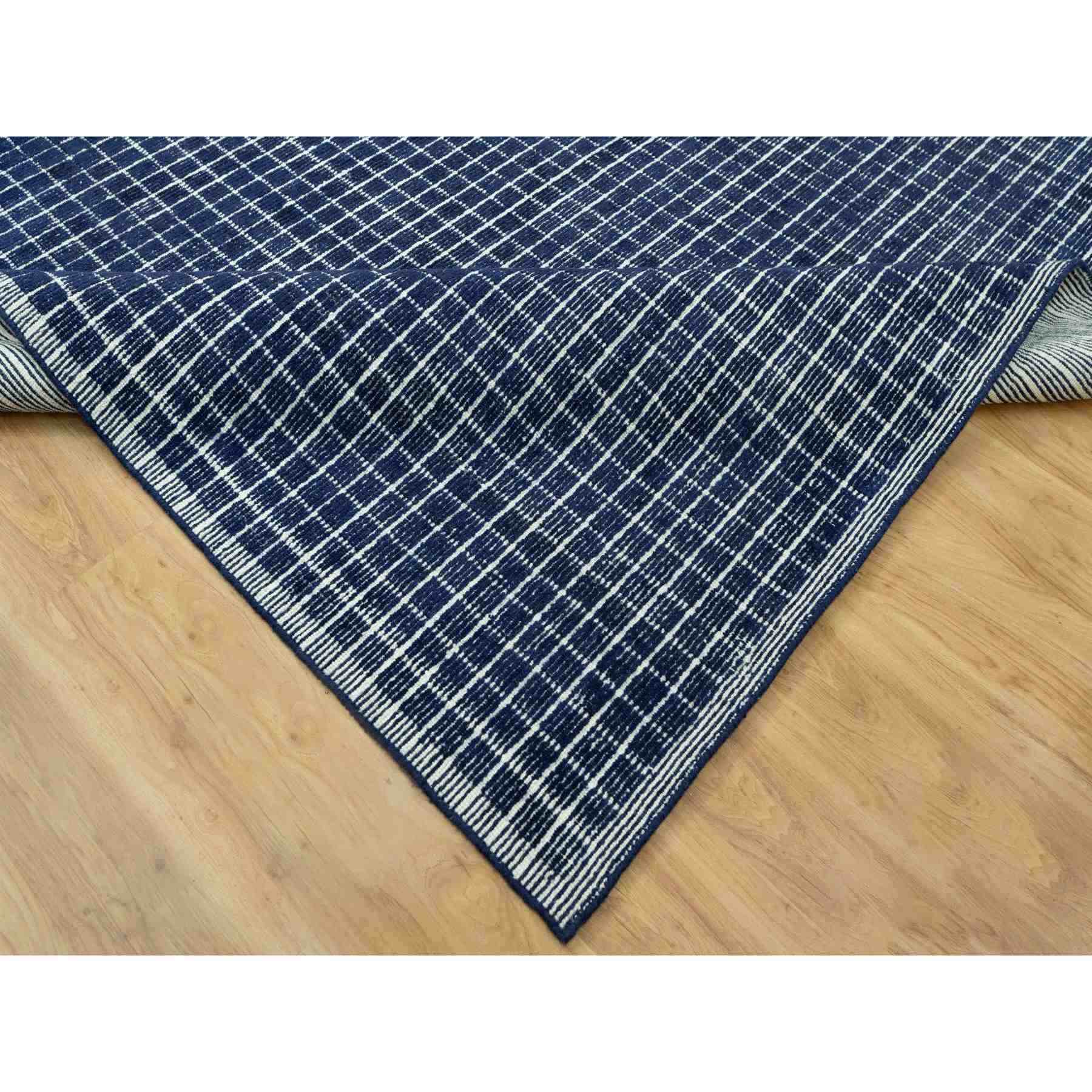 Modern-and-Contemporary-Hand-Loomed-Rug-452745