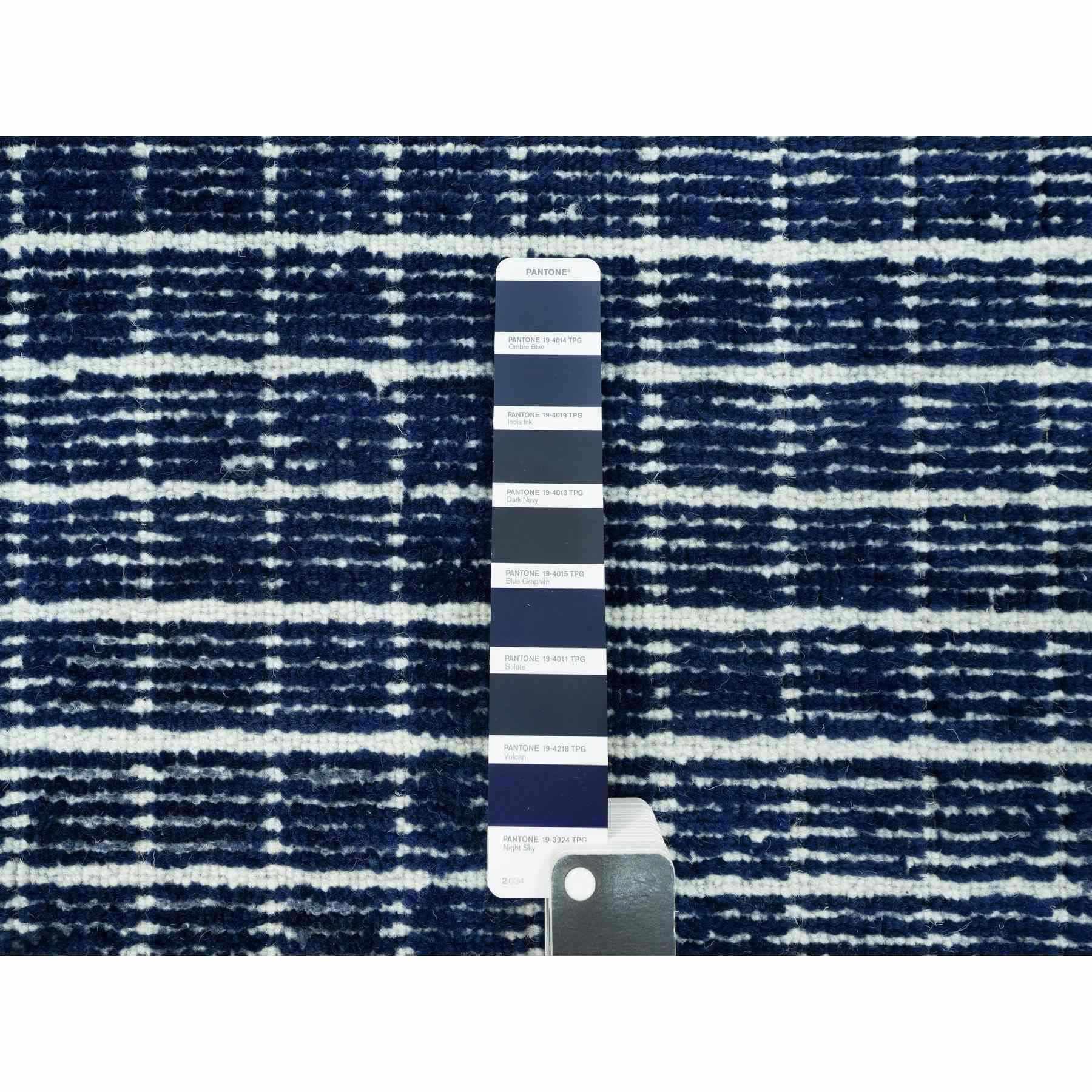 Modern-and-Contemporary-Hand-Loomed-Rug-452745