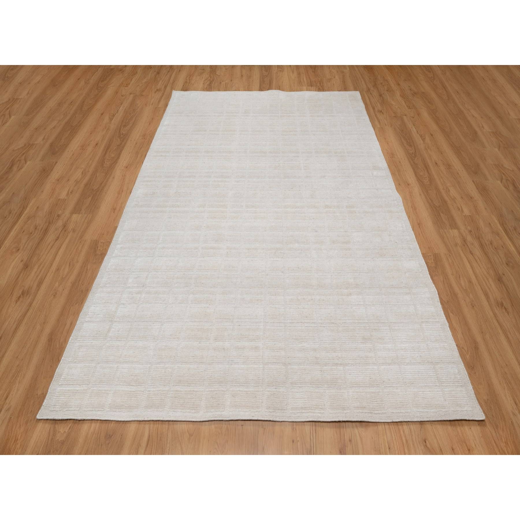 Modern-and-Contemporary-Hand-Loomed-Rug-453565