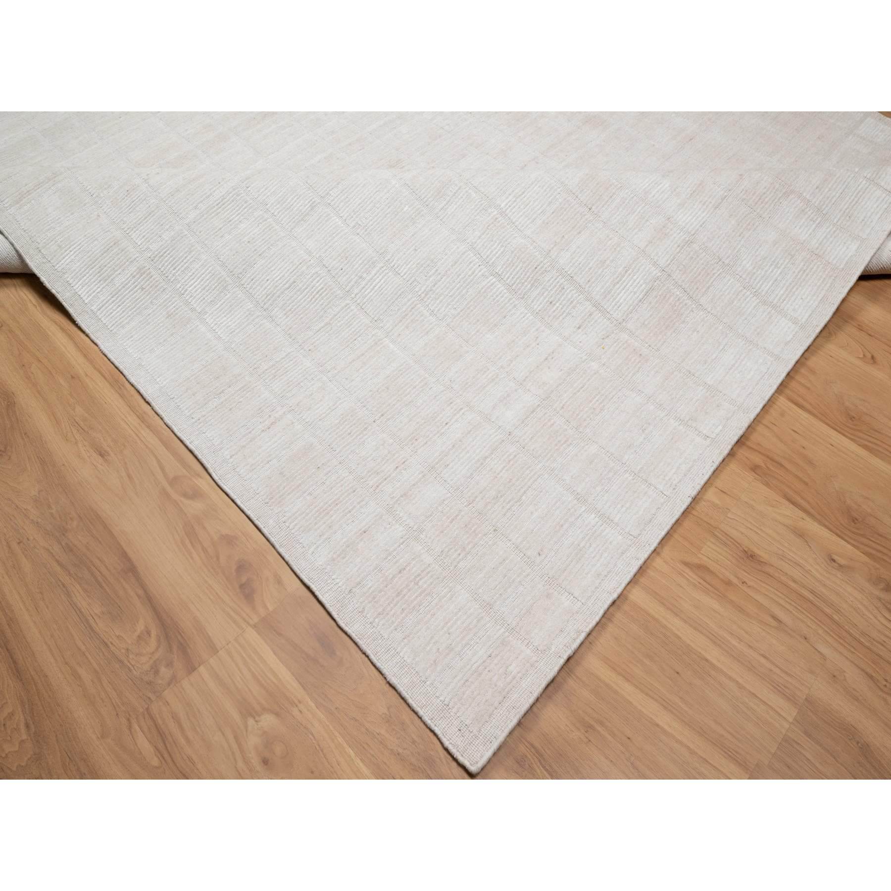 Modern-and-Contemporary-Hand-Loomed-Rug-453960