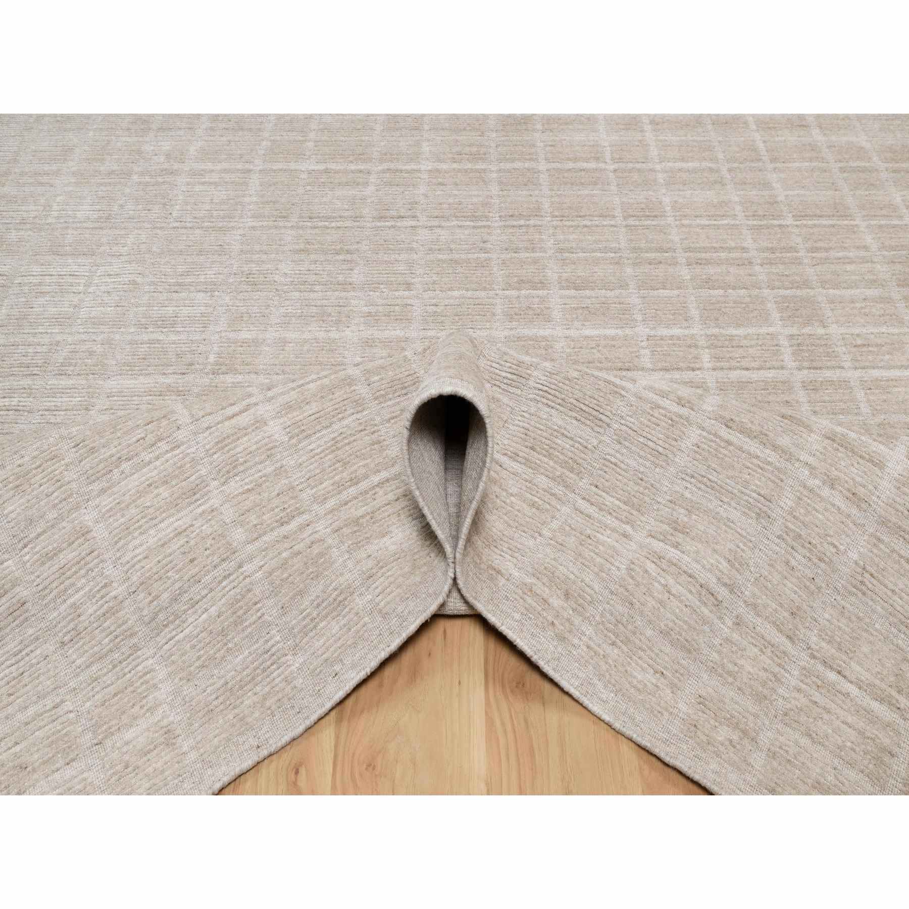 Modern-and-Contemporary-Hand-Loomed-Rug-453970