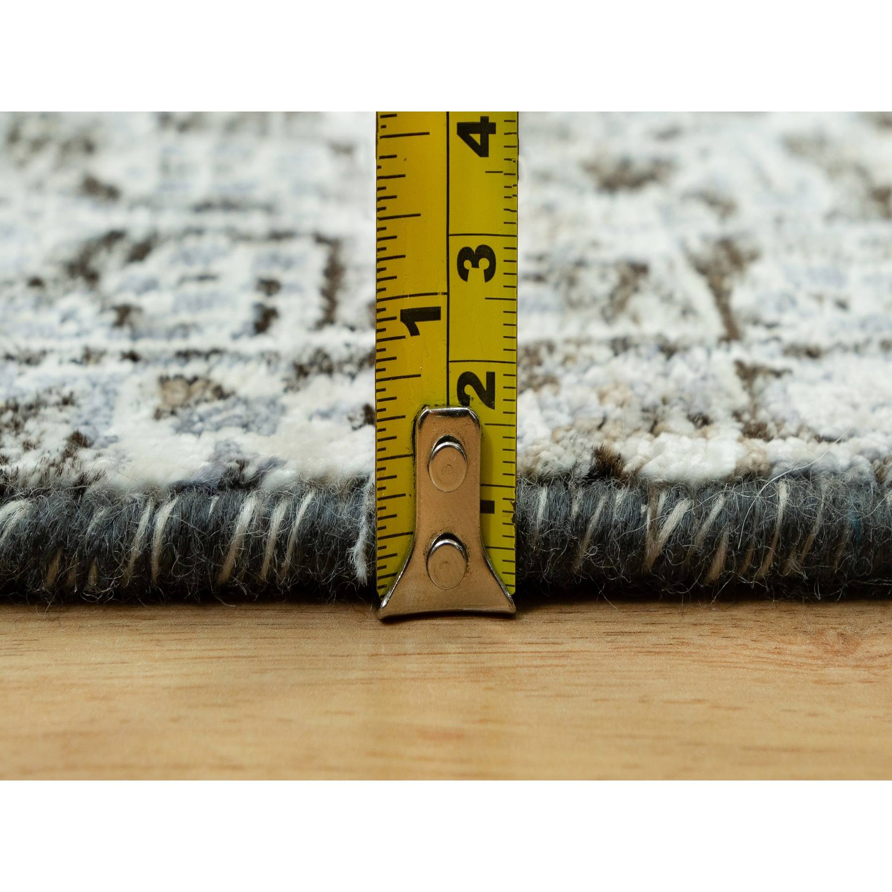 Transitional-Hand-Knotted-Rug-453420