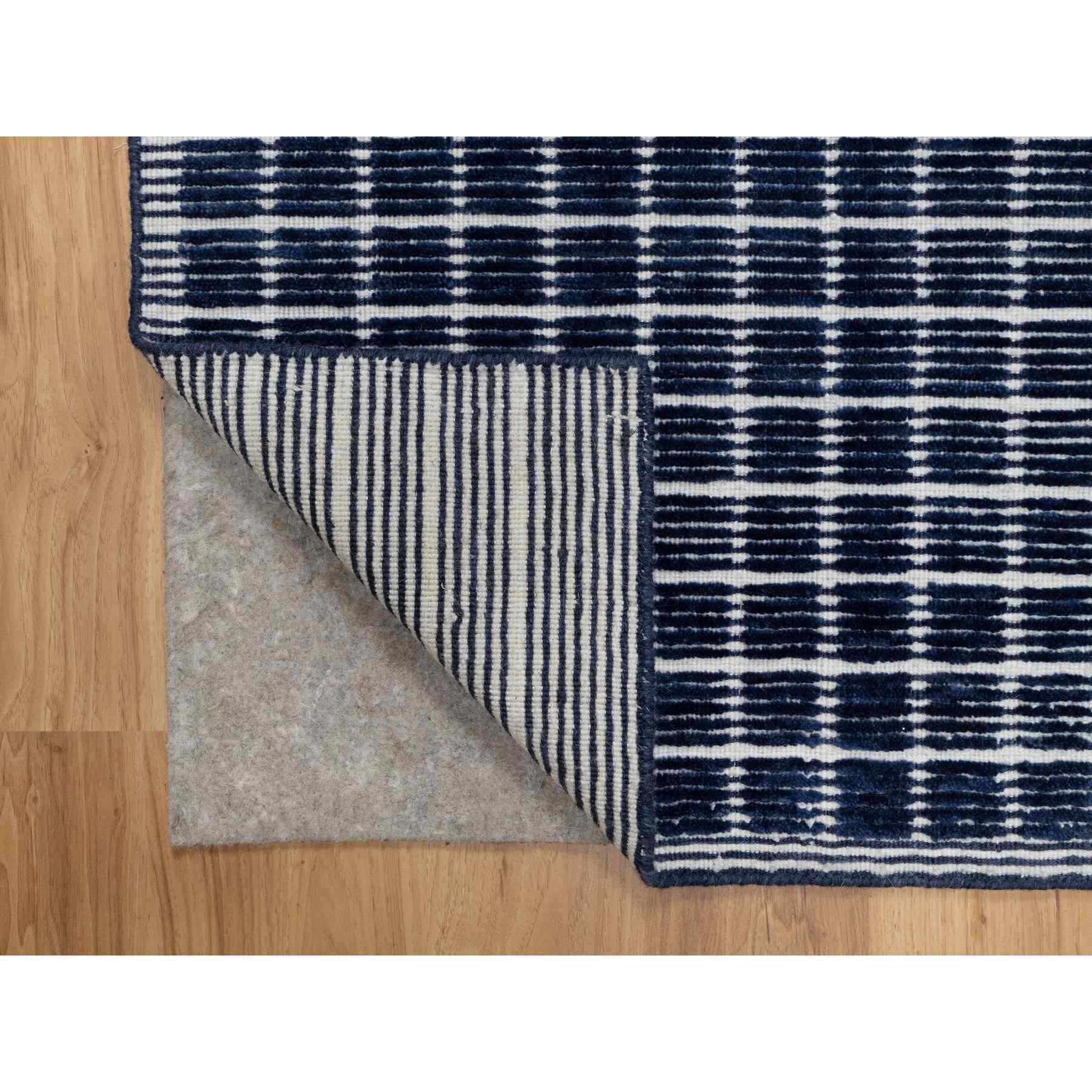 Modern-and-Contemporary-Hand-Loomed-Rug-455315