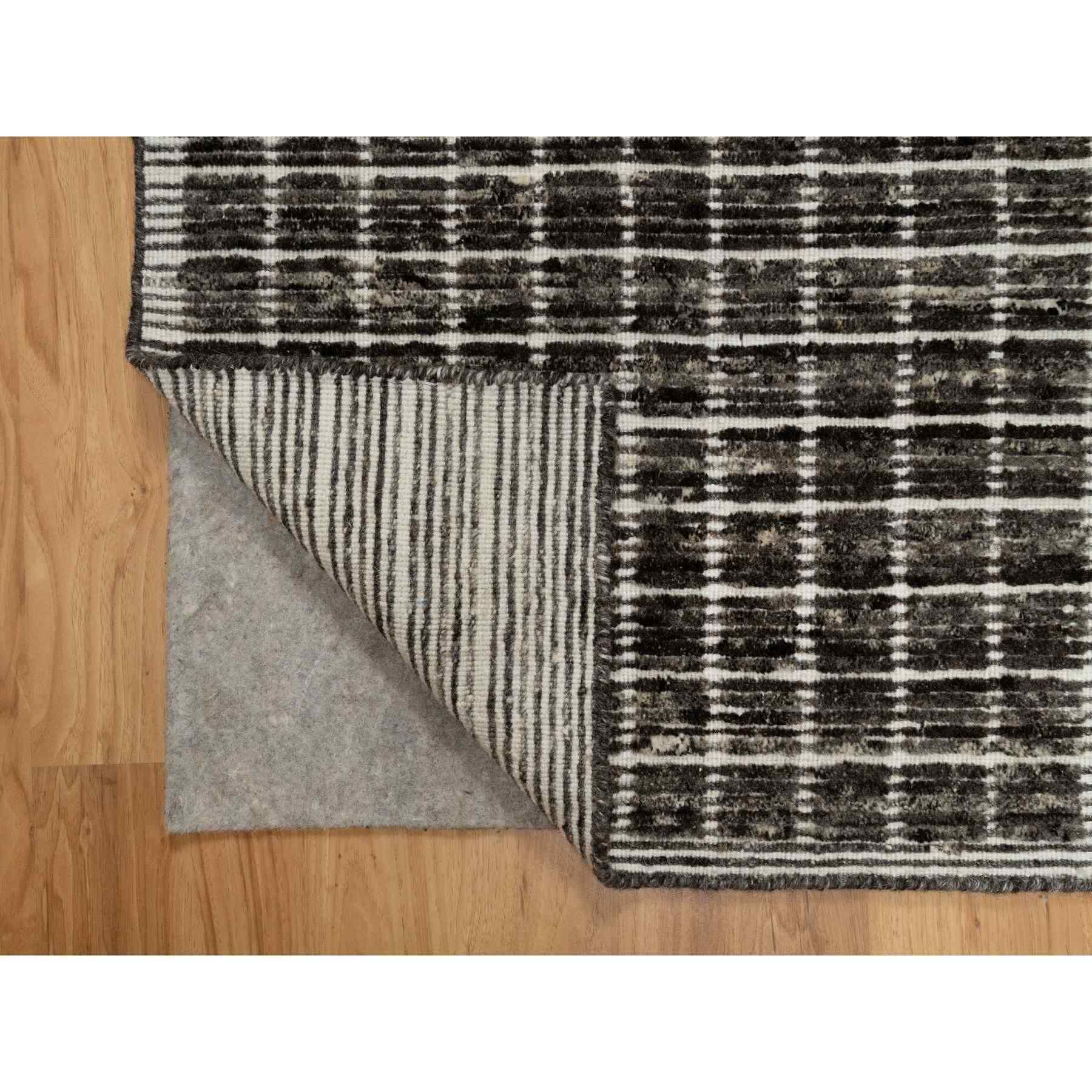 Modern-and-Contemporary-Hand-Loomed-Rug-455345