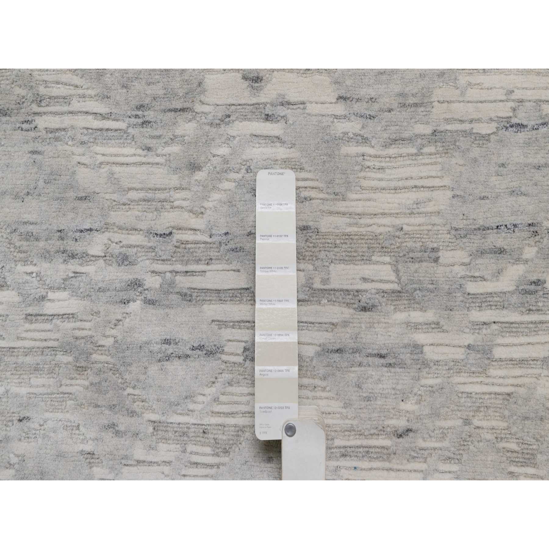 Modern-and-Contemporary-Hand-Knotted-Rug-459085