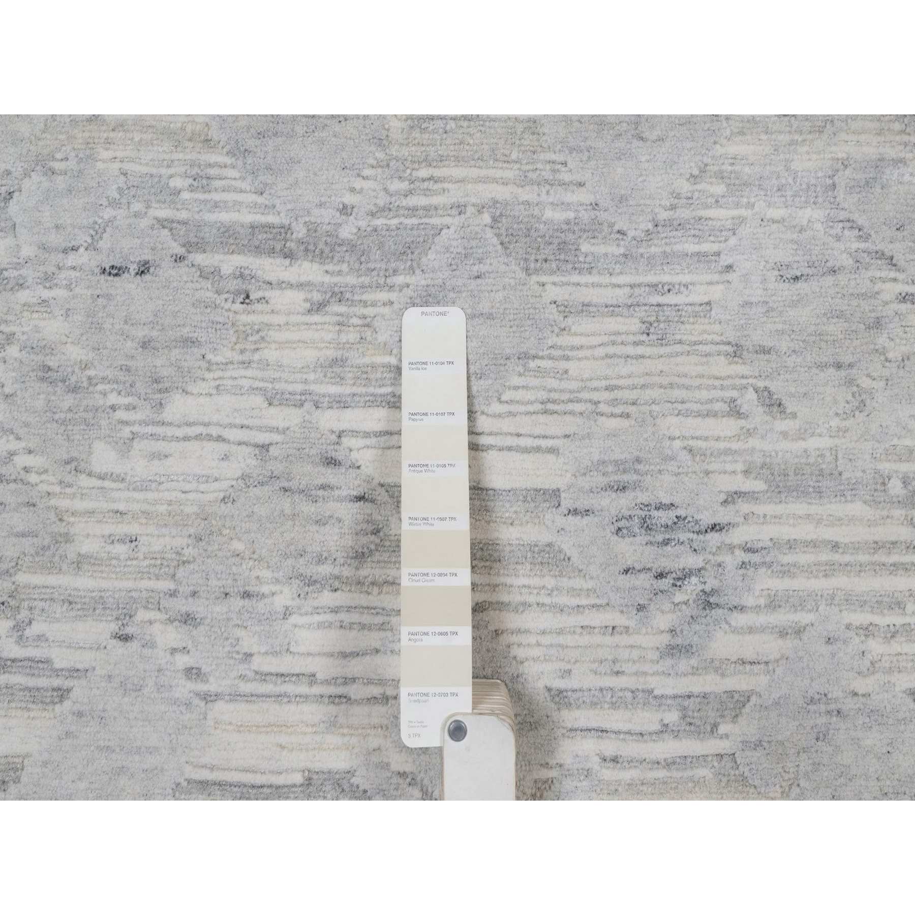 Modern-and-Contemporary-Hand-Knotted-Rug-459095