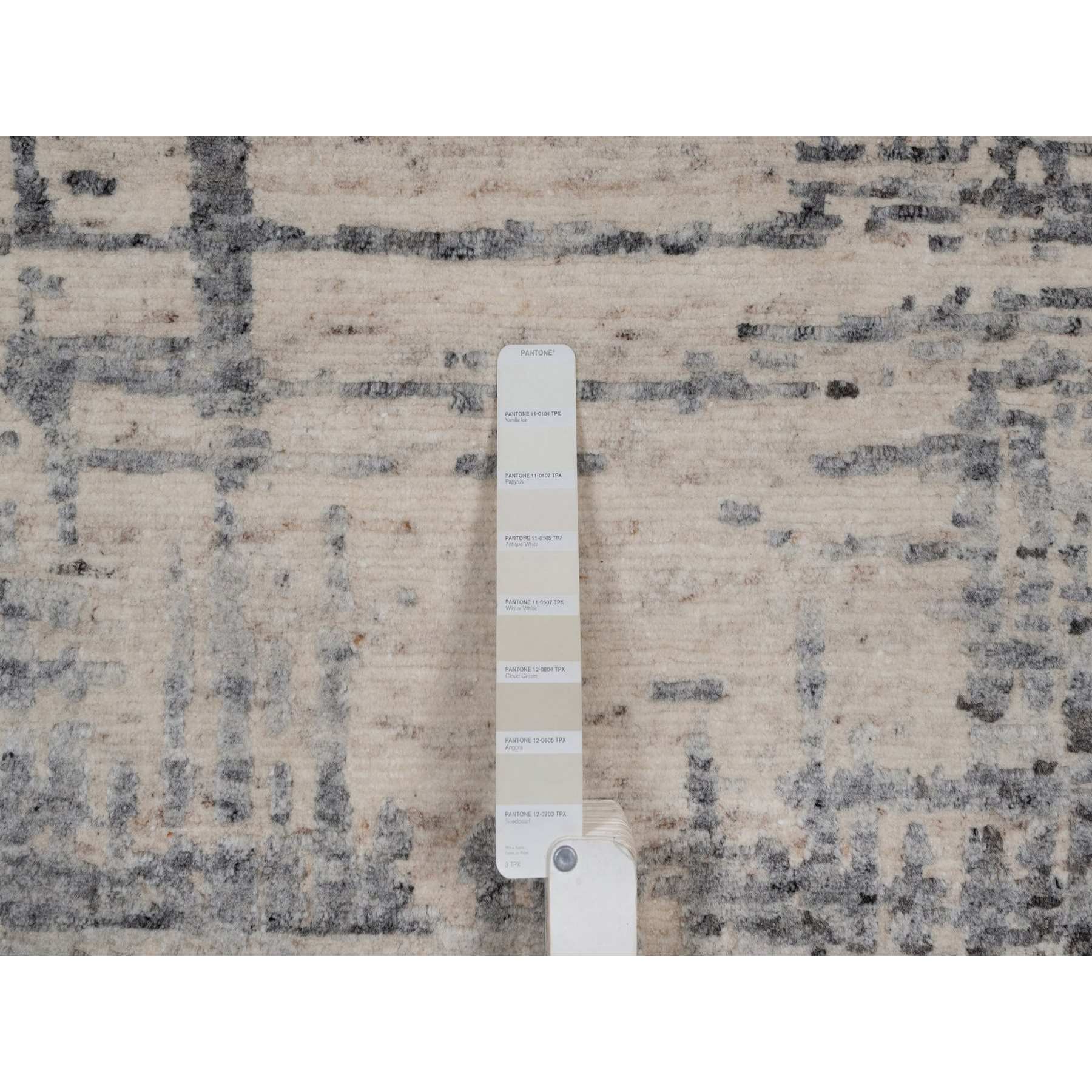 Modern-and-Contemporary-Hand-Knotted-Rug-459120