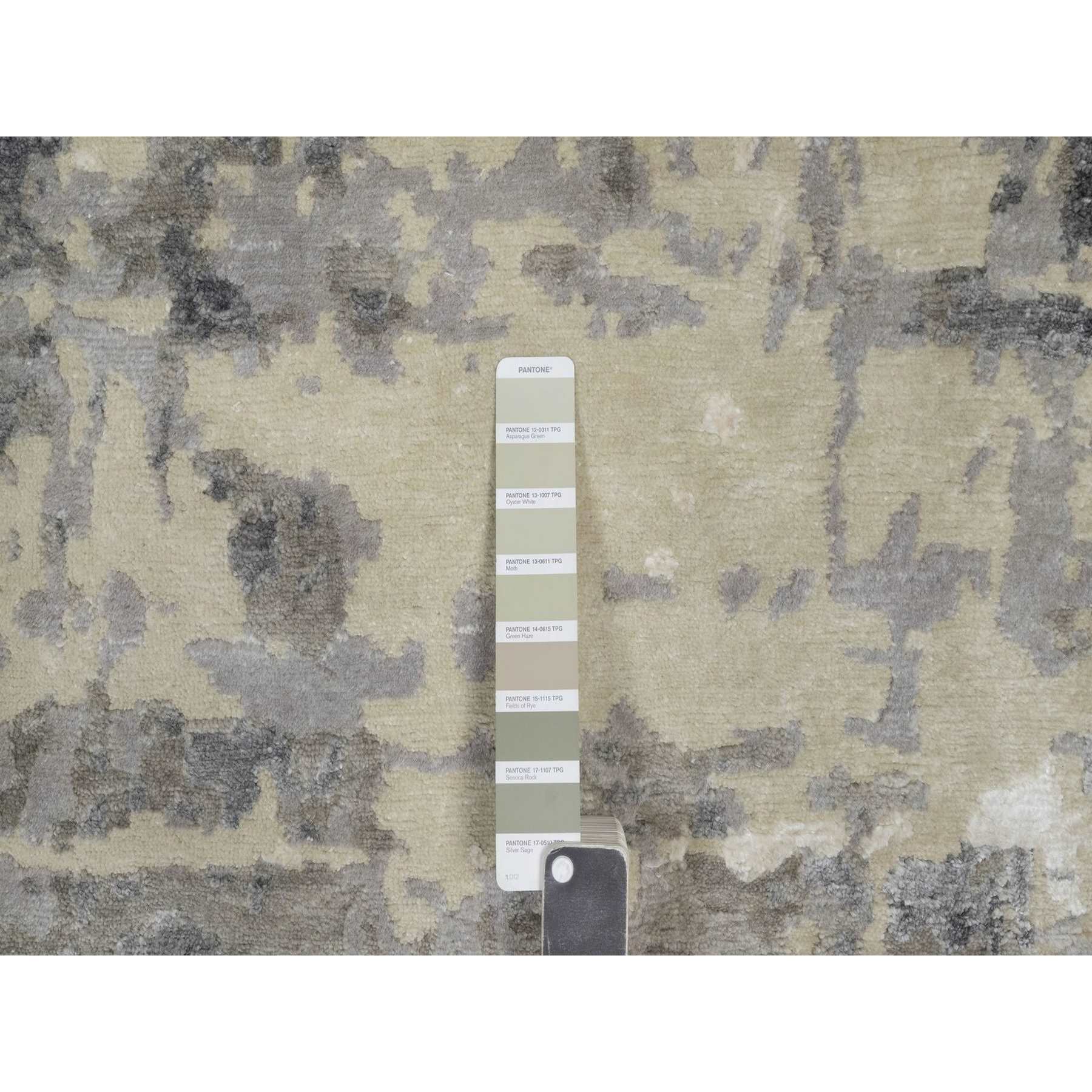 Modern-and-Contemporary-Hand-Knotted-Rug-459200