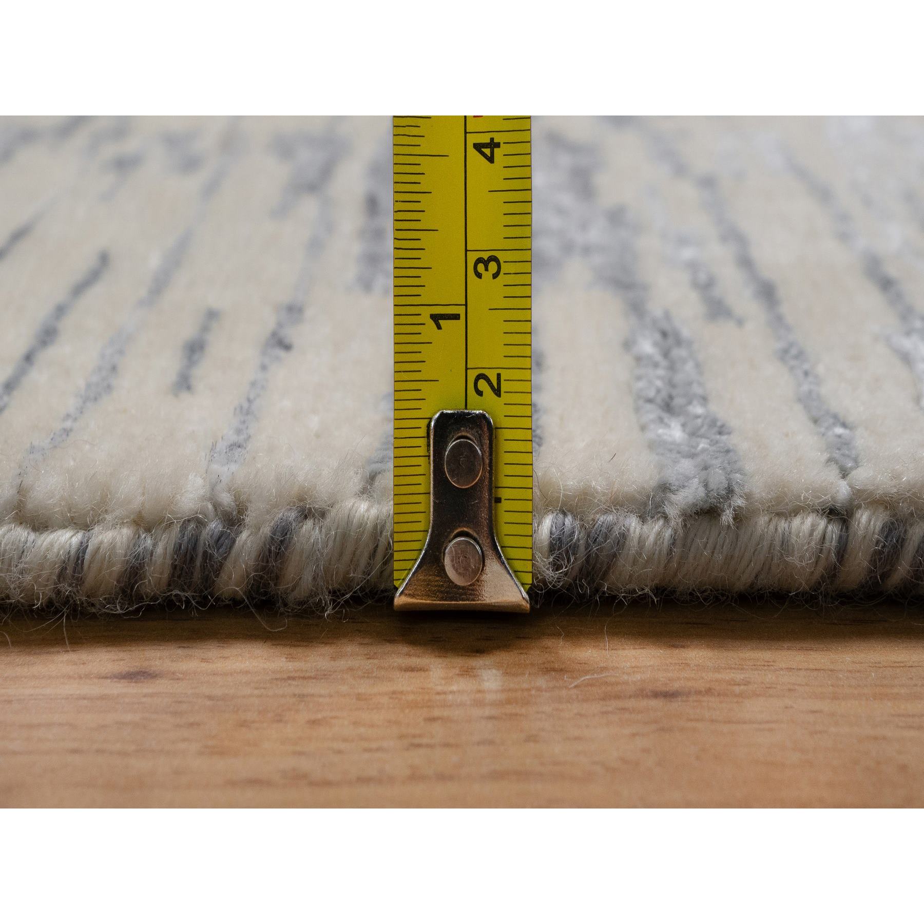 Modern-and-Contemporary-Hand-Knotted-Rug-459275