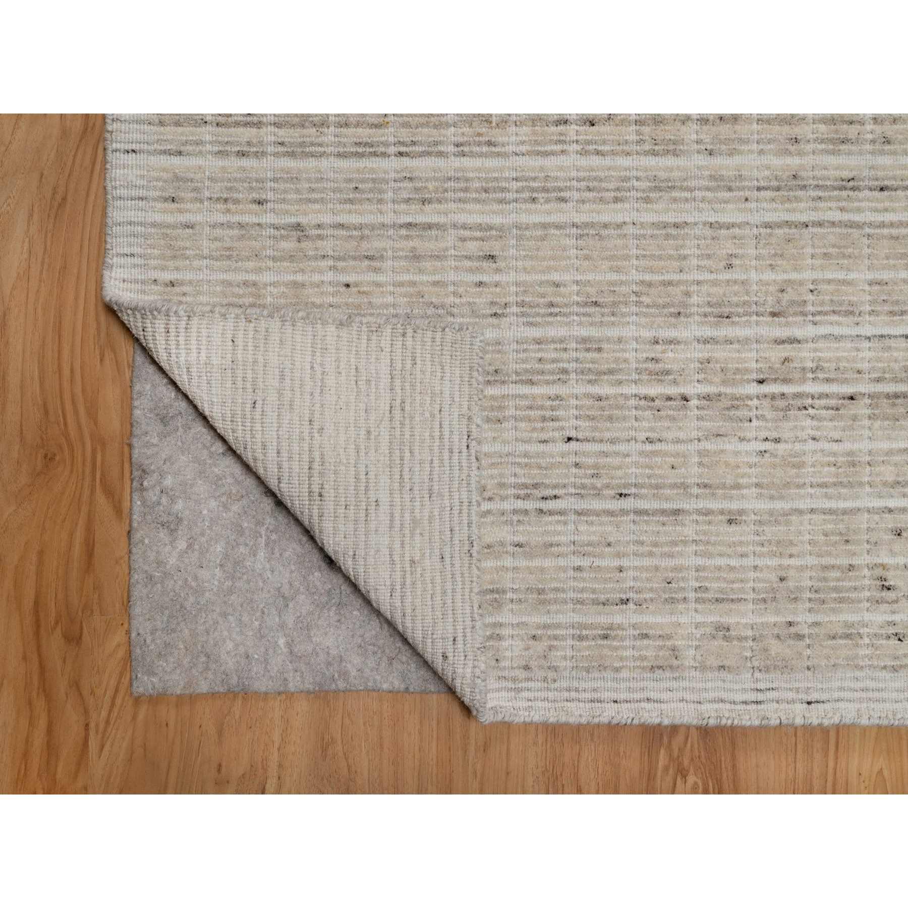 Modern-and-Contemporary-Hand-Loomed-Rug-458420