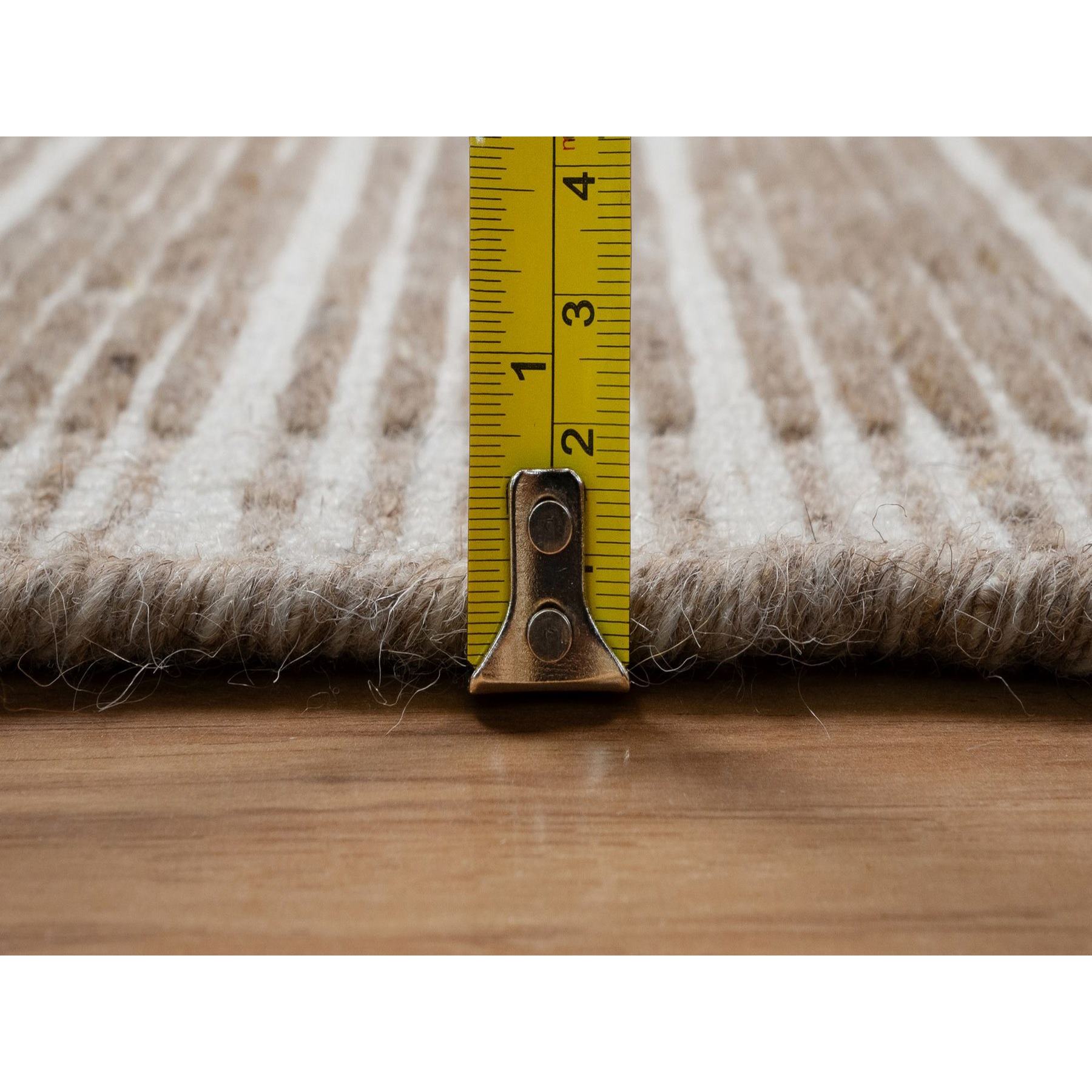 Modern-and-Contemporary-Hand-Loomed-Rug-458540