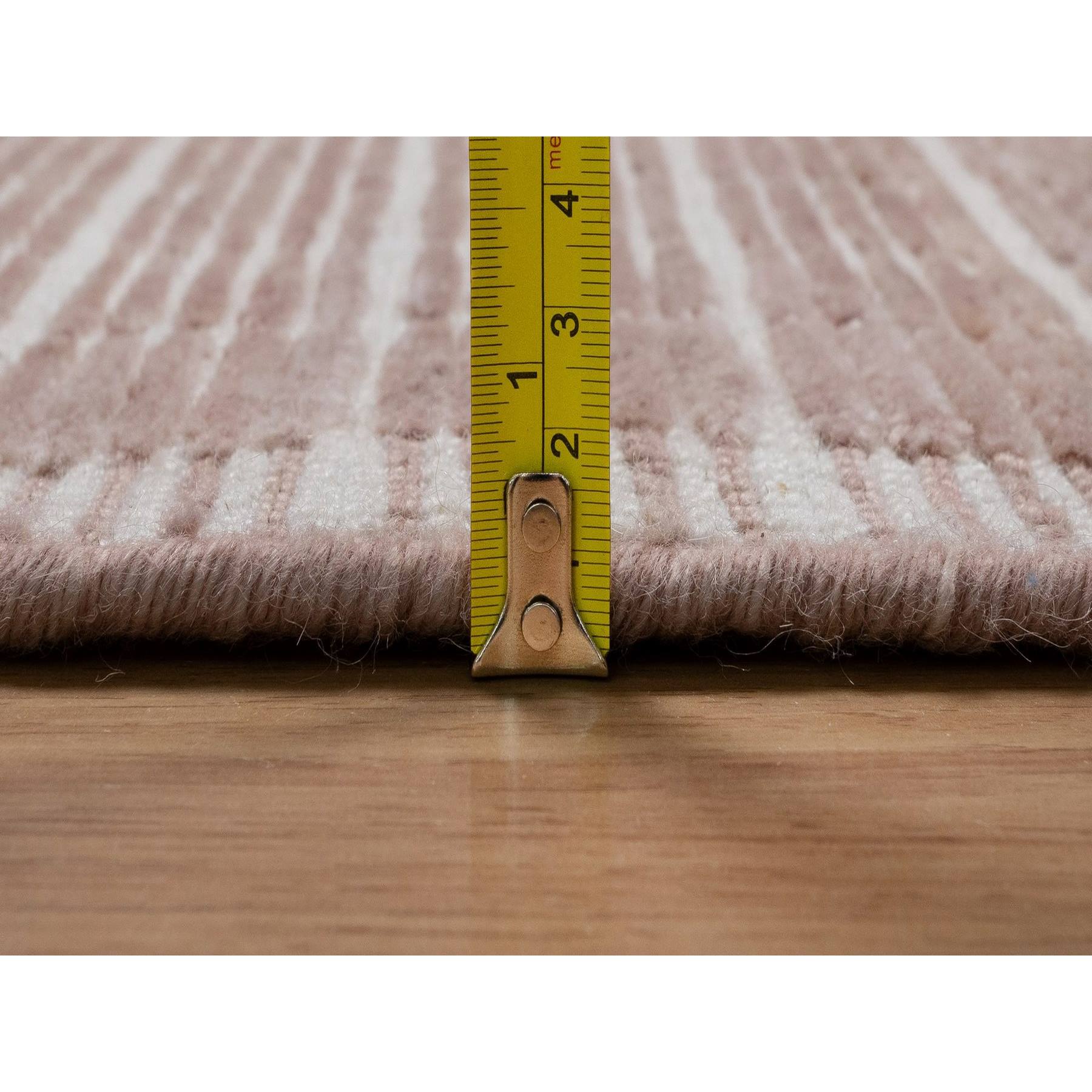 Modern-and-Contemporary-Hand-Loomed-Rug-458555