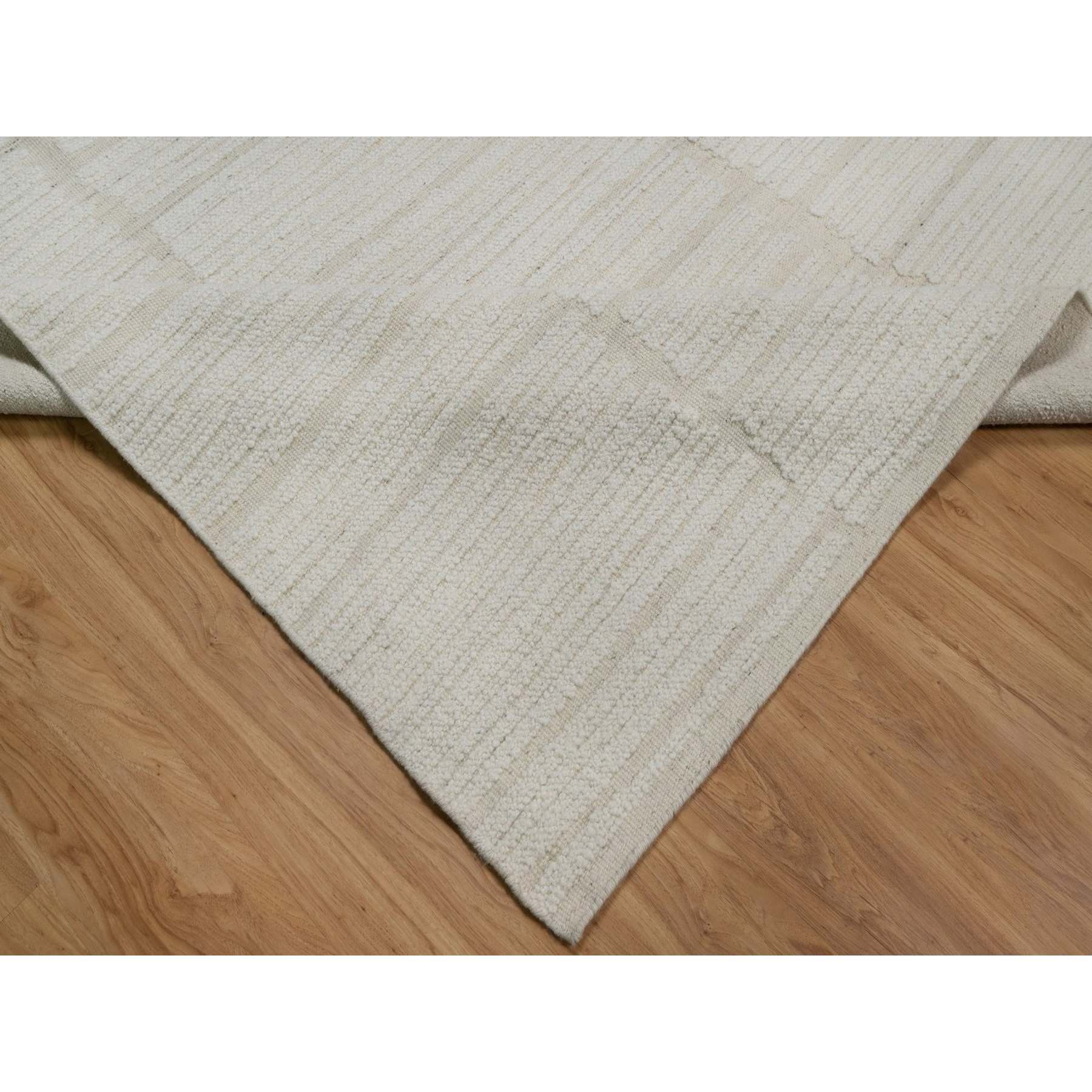 Modern-and-Contemporary-Hand-Woven-Rug-458590