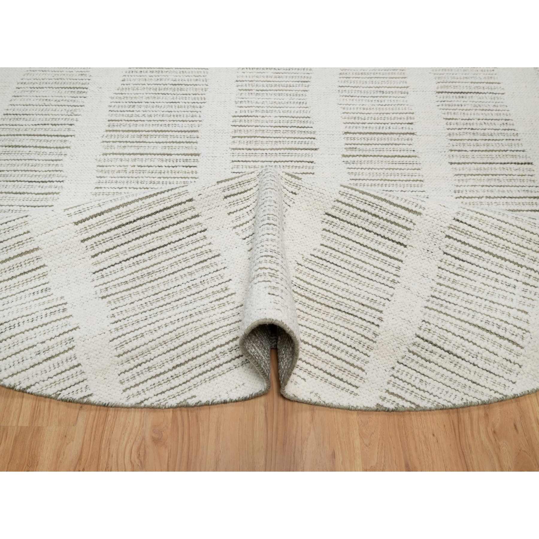 Modern-and-Contemporary-Hand-Woven-Rug-458640