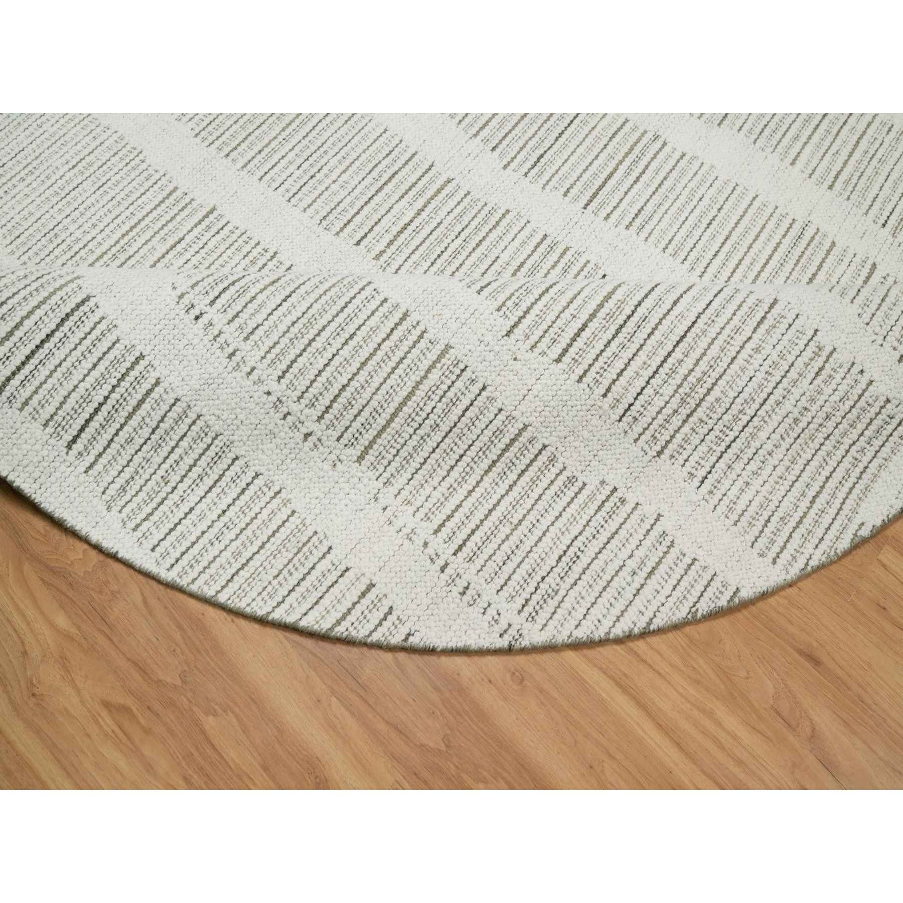Modern-and-Contemporary-Hand-Woven-Rug-458640