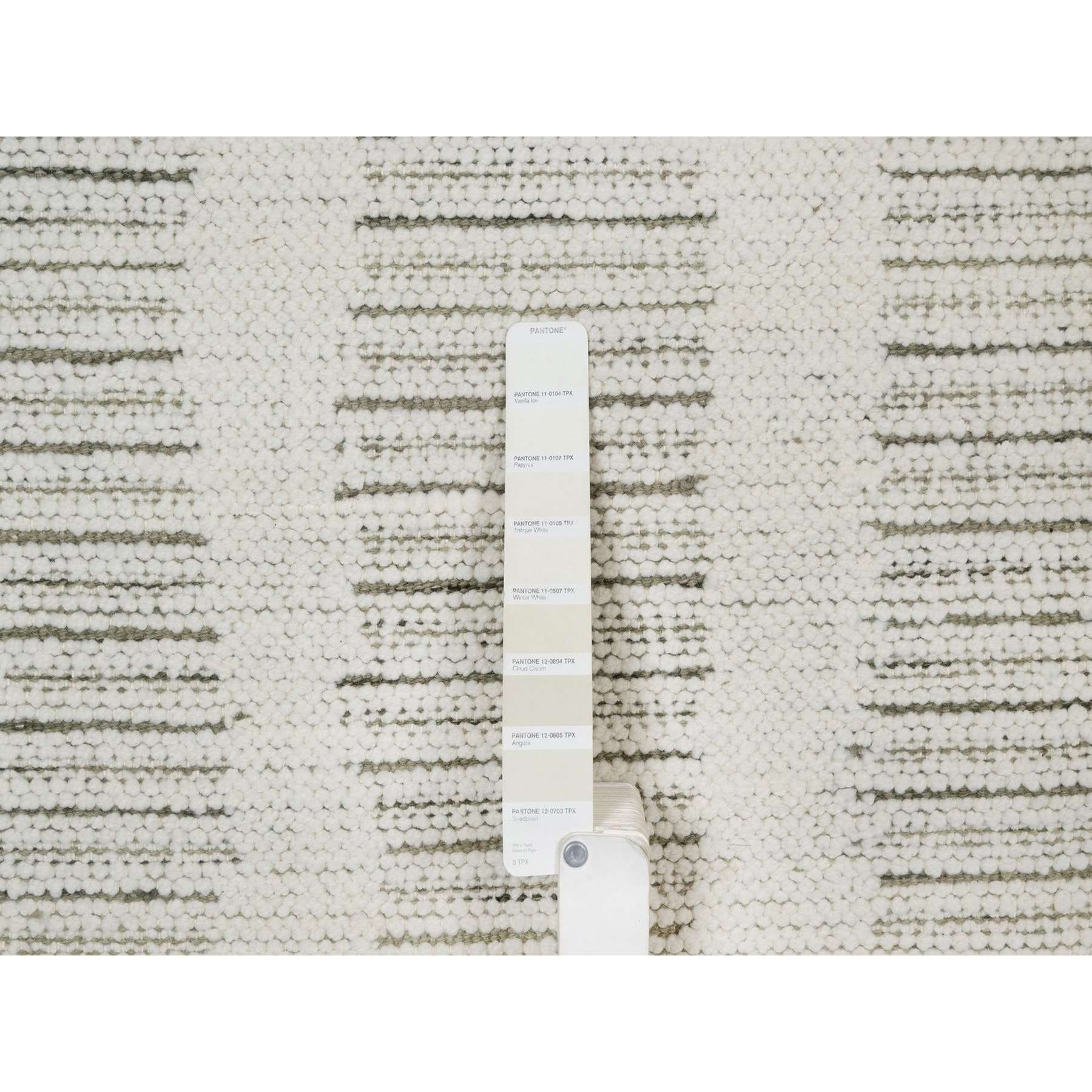 Modern-and-Contemporary-Hand-Woven-Rug-458700