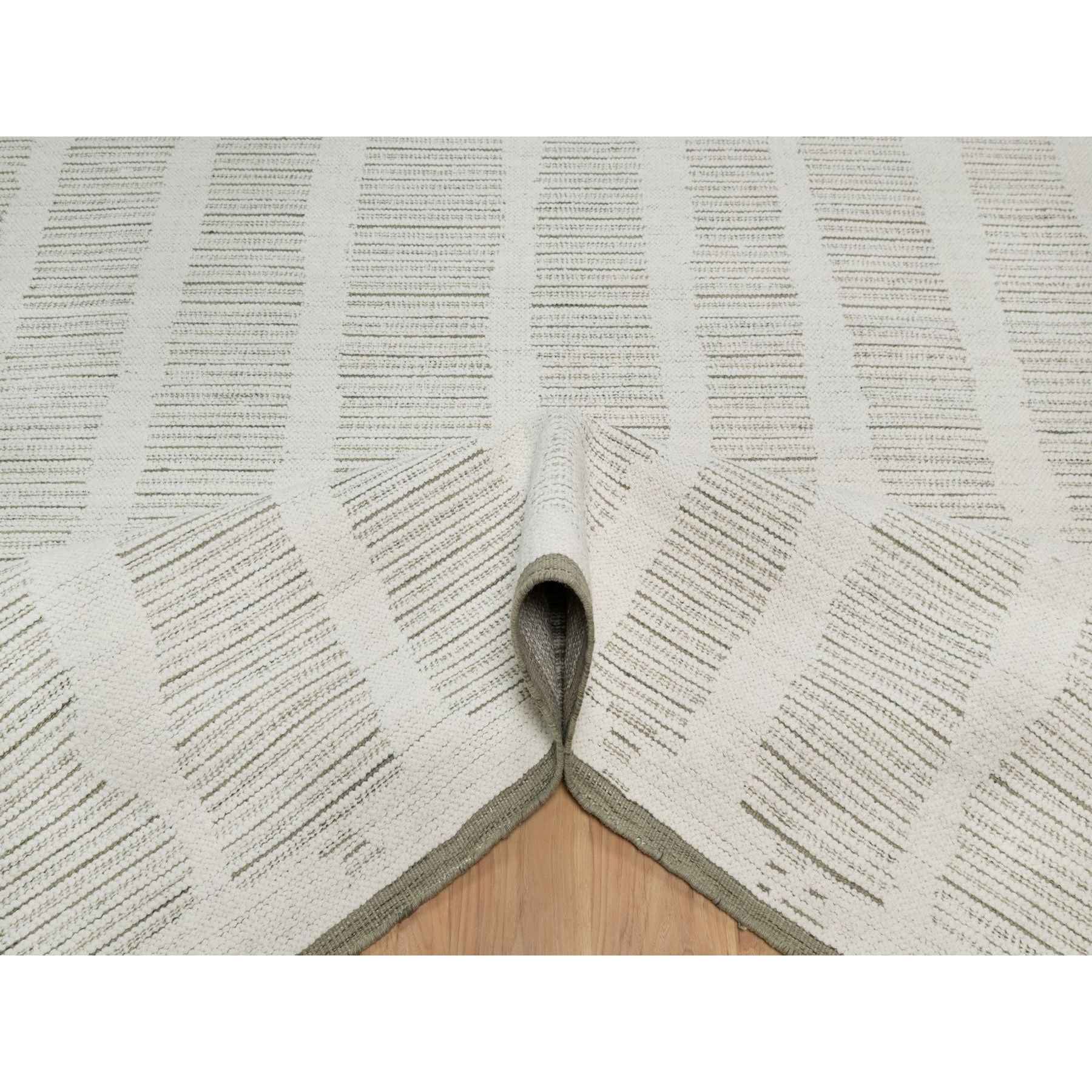 Modern-and-Contemporary-Hand-Woven-Rug-458710