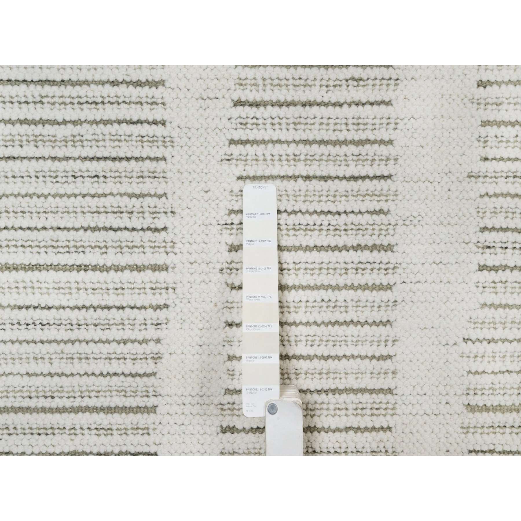 Modern-and-Contemporary-Hand-Woven-Rug-458710