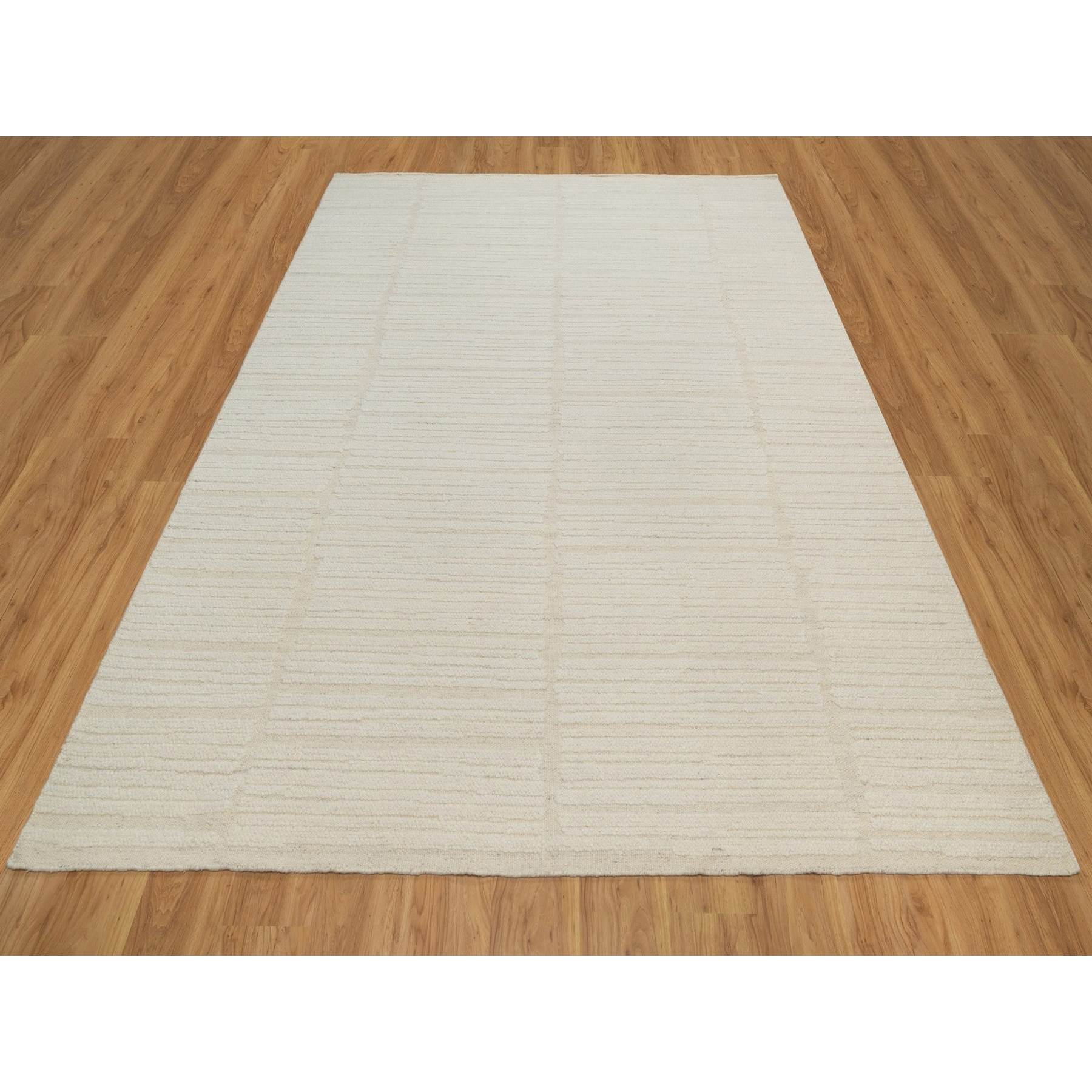 Modern-and-Contemporary-Hand-Knotted-Rug-460735
